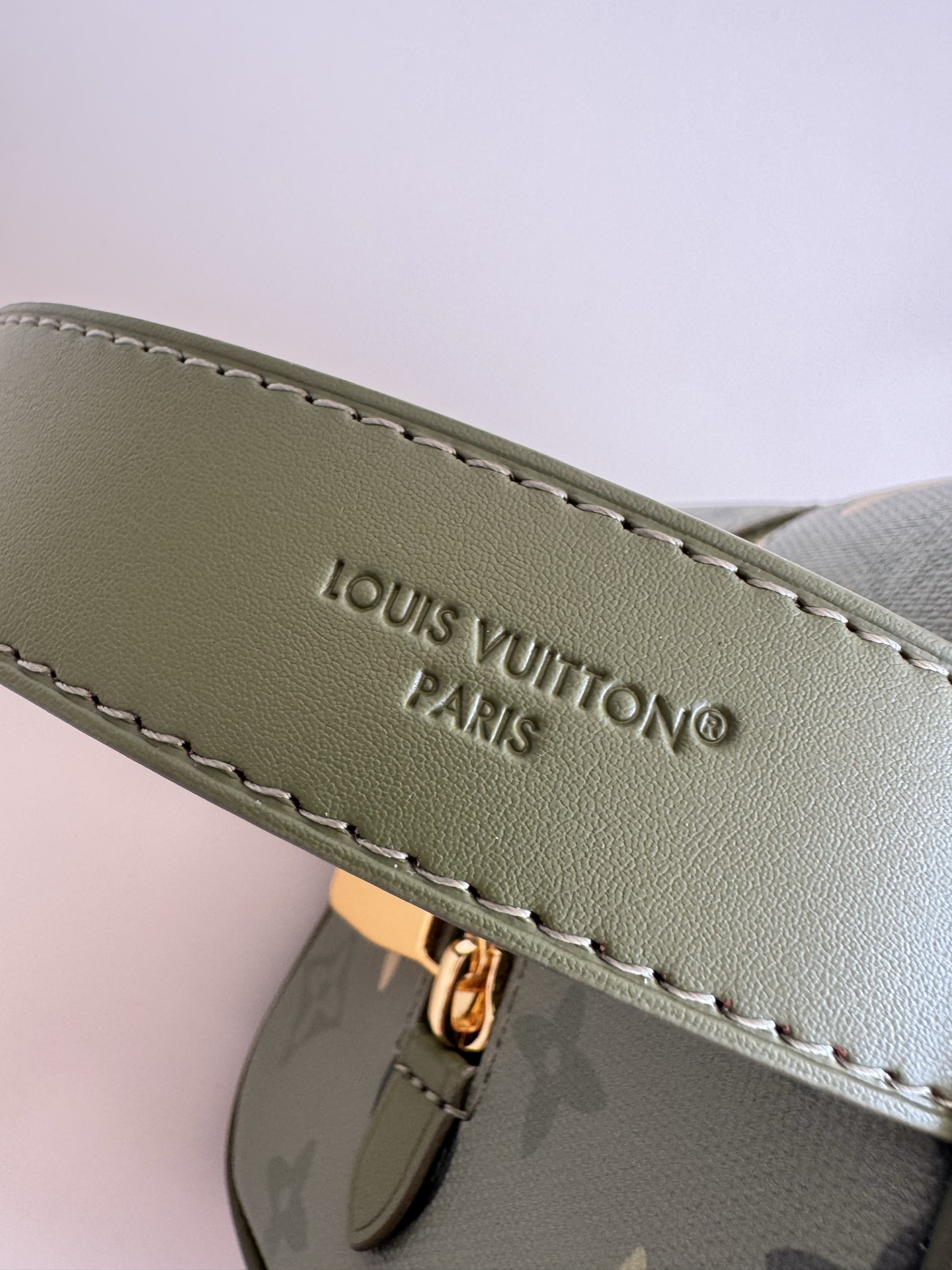 Louis Vuitton Basic Bag Canvas 12cm-m-l-s