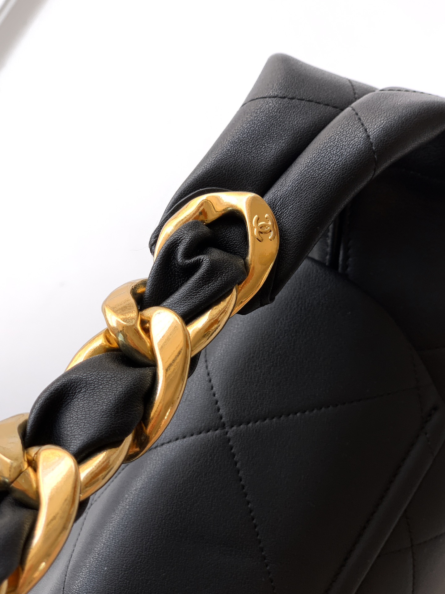 Chanel Basic Bag Cow Leather M-l