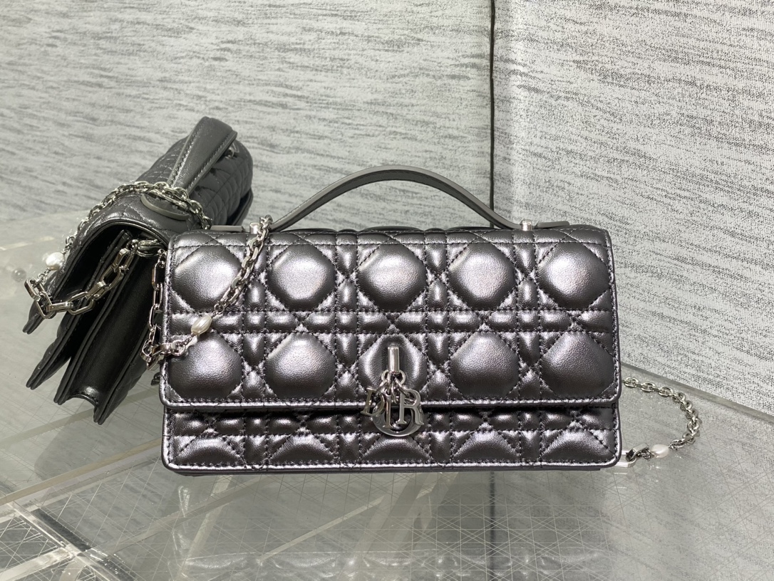 Clutch Bag Sheepskin M-s