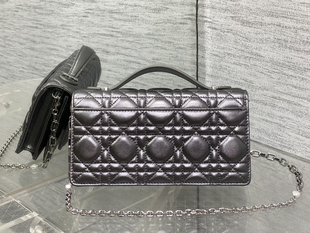 Clutch Bag Sheepskin M-s
