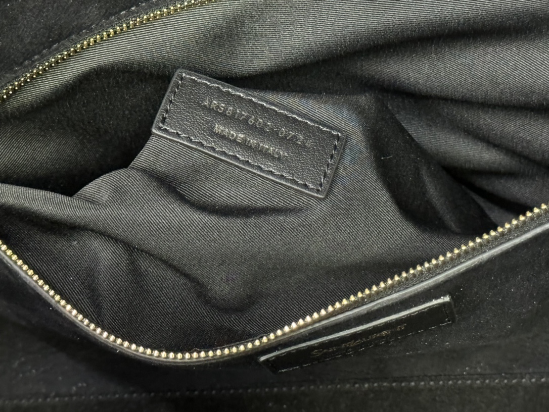 Tote Bag Cow Leather Black Large Capacity 16cm-s