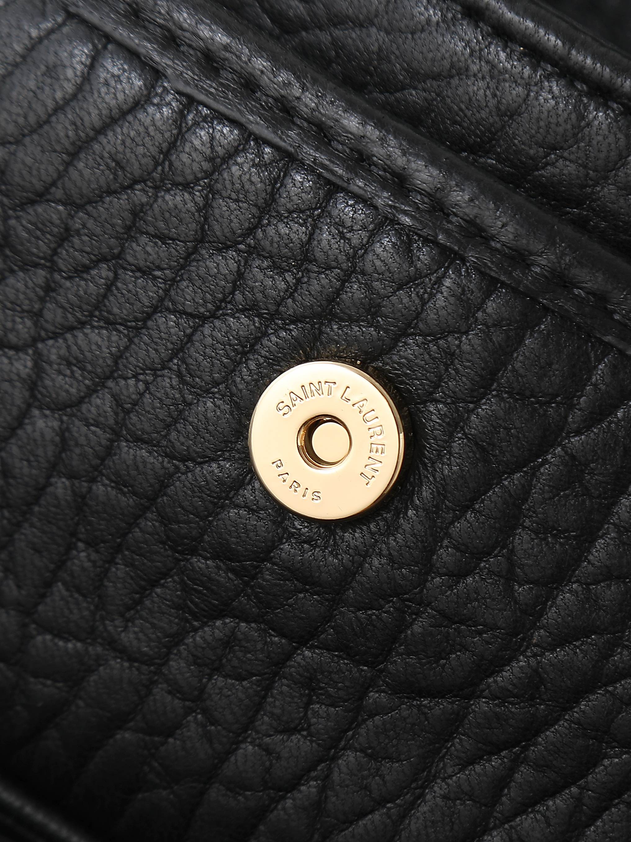 Basic Bag Sheepskin Black M-18cm