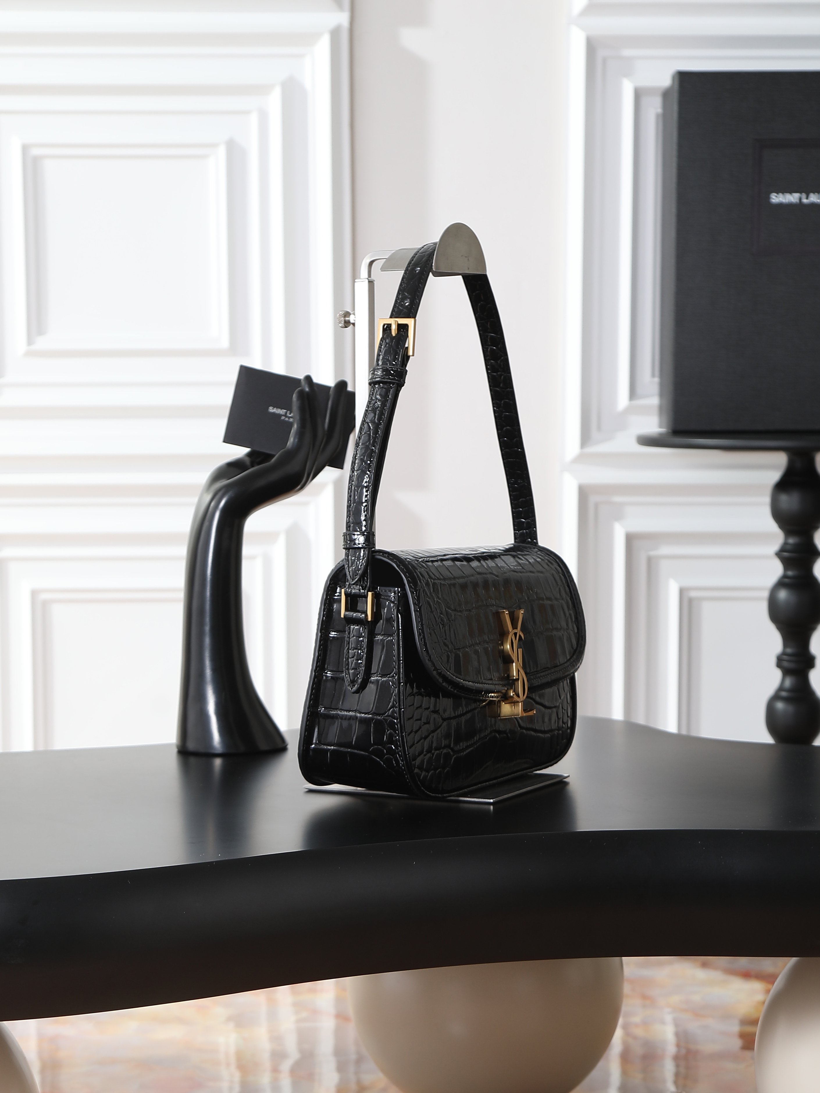 Basic Bag Cow Leather Black 24cm-m-l-s
