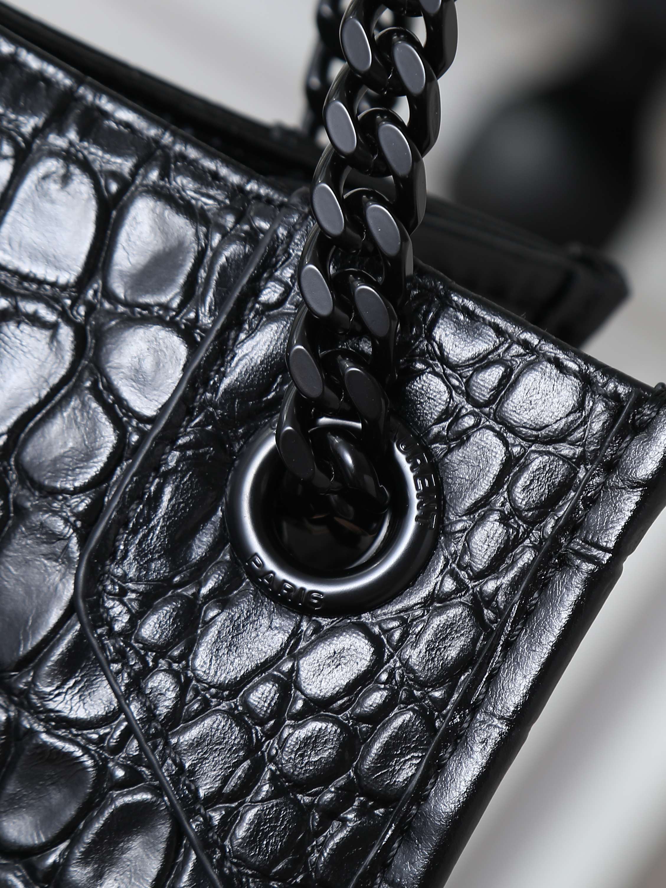 Tote Bag Cow Leather Black M-s