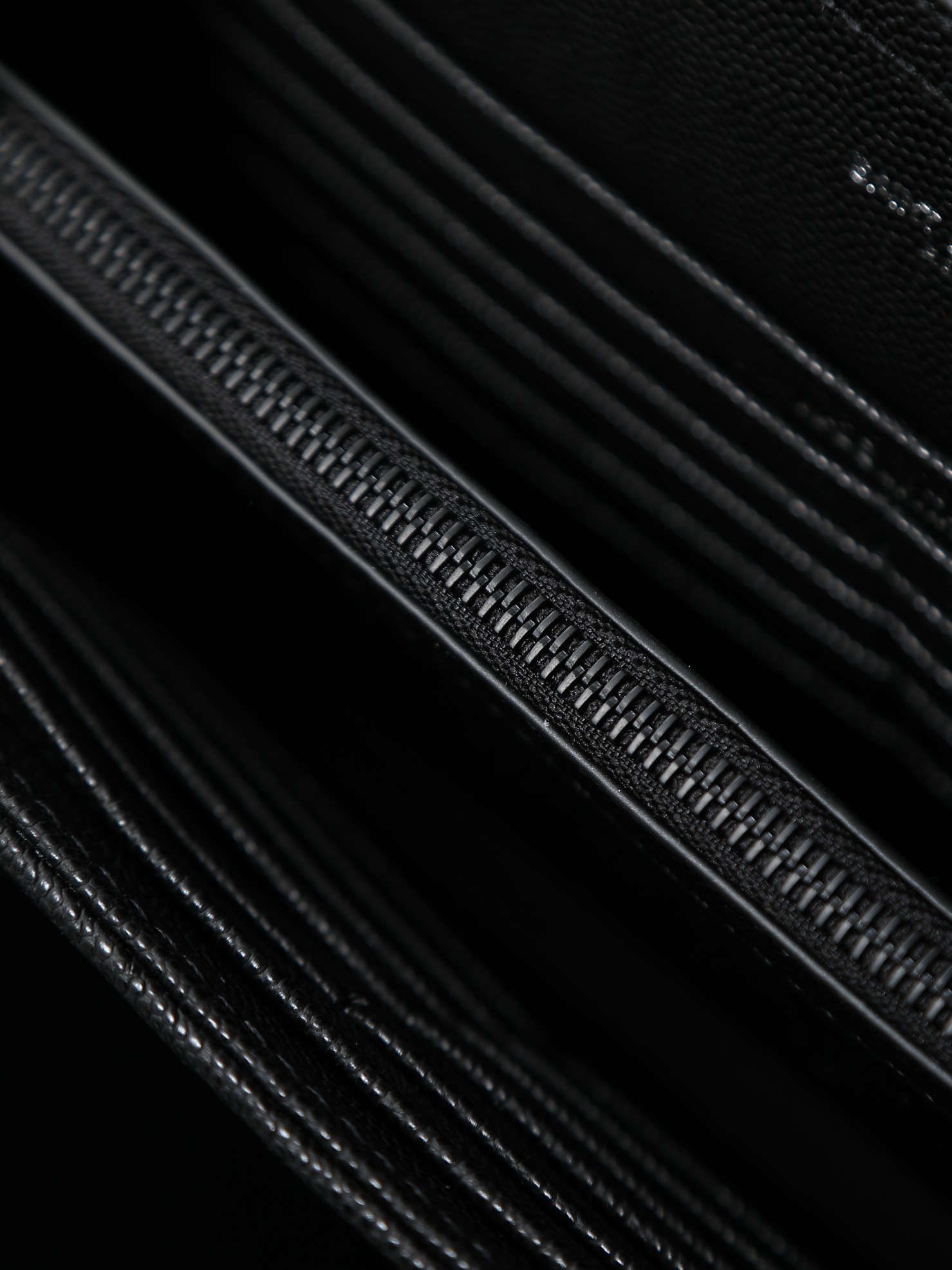 Louis Vuitton Basic Bag Cow Leather Black Large Capacity M-l