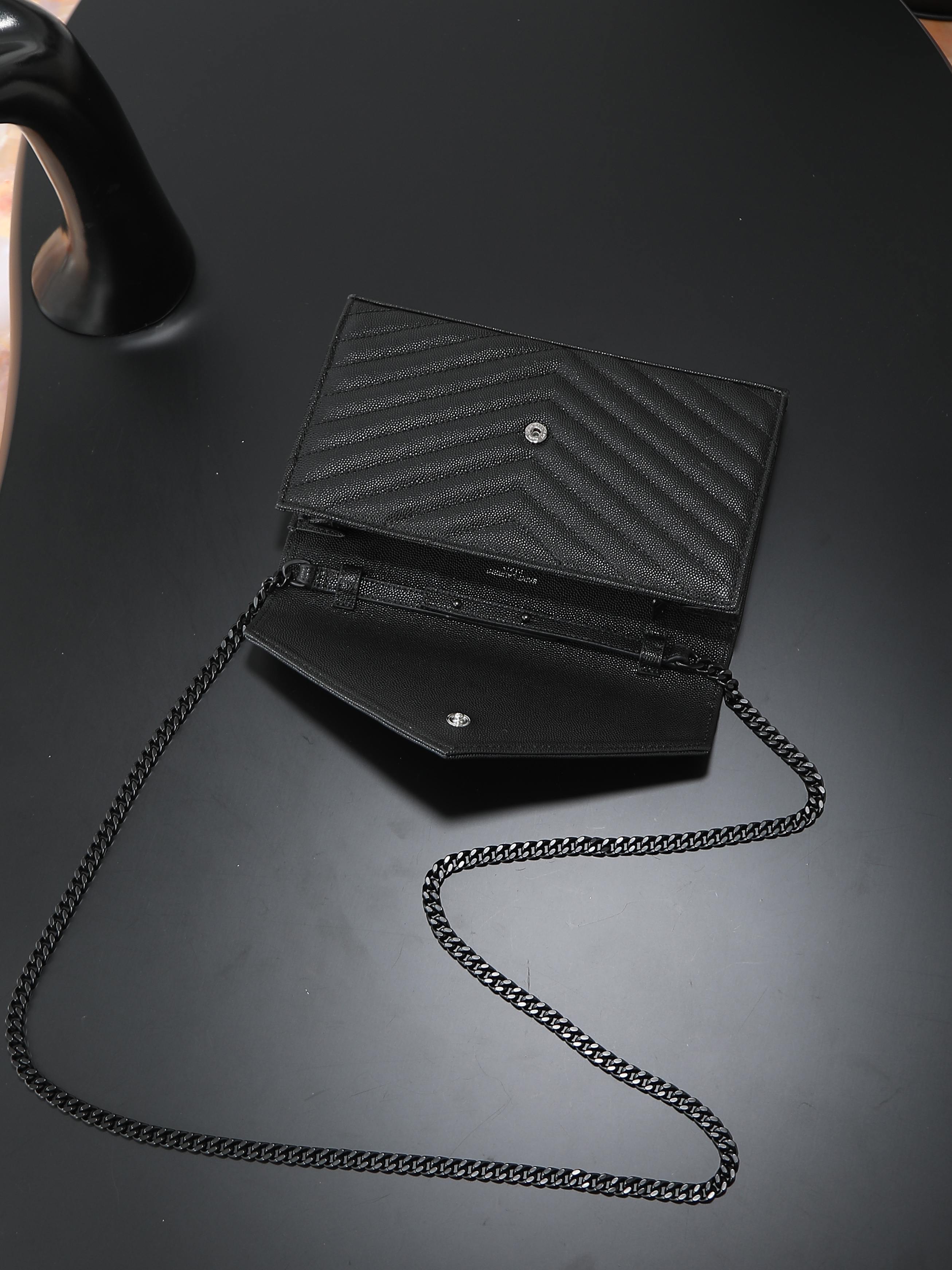 Louis Vuitton Basic Bag Cow Leather Black Large Capacity M-l