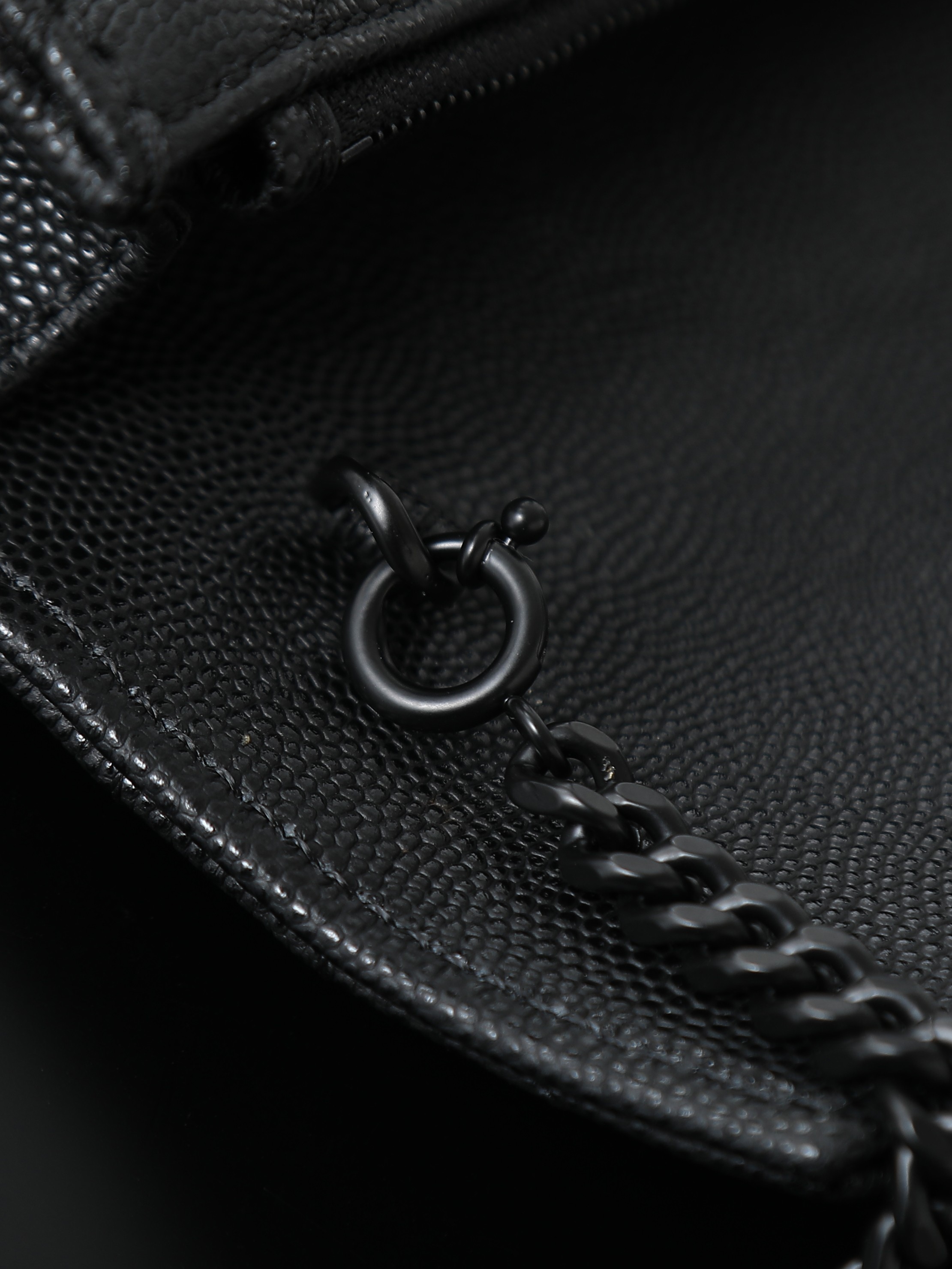 Clutch Bag Cow Leather Black M