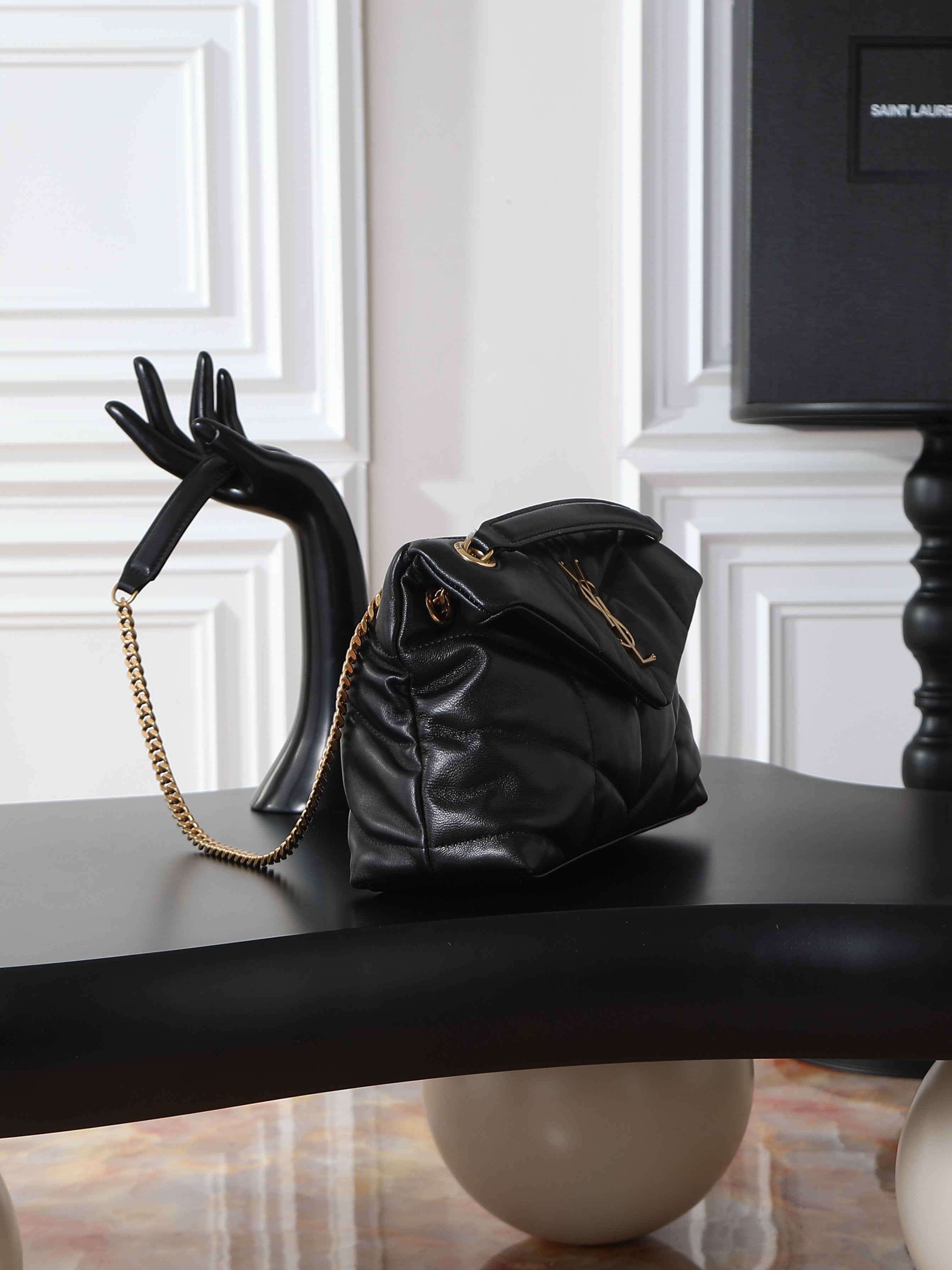 Basic Bag Cow Leather Black 11cm-29cm-l