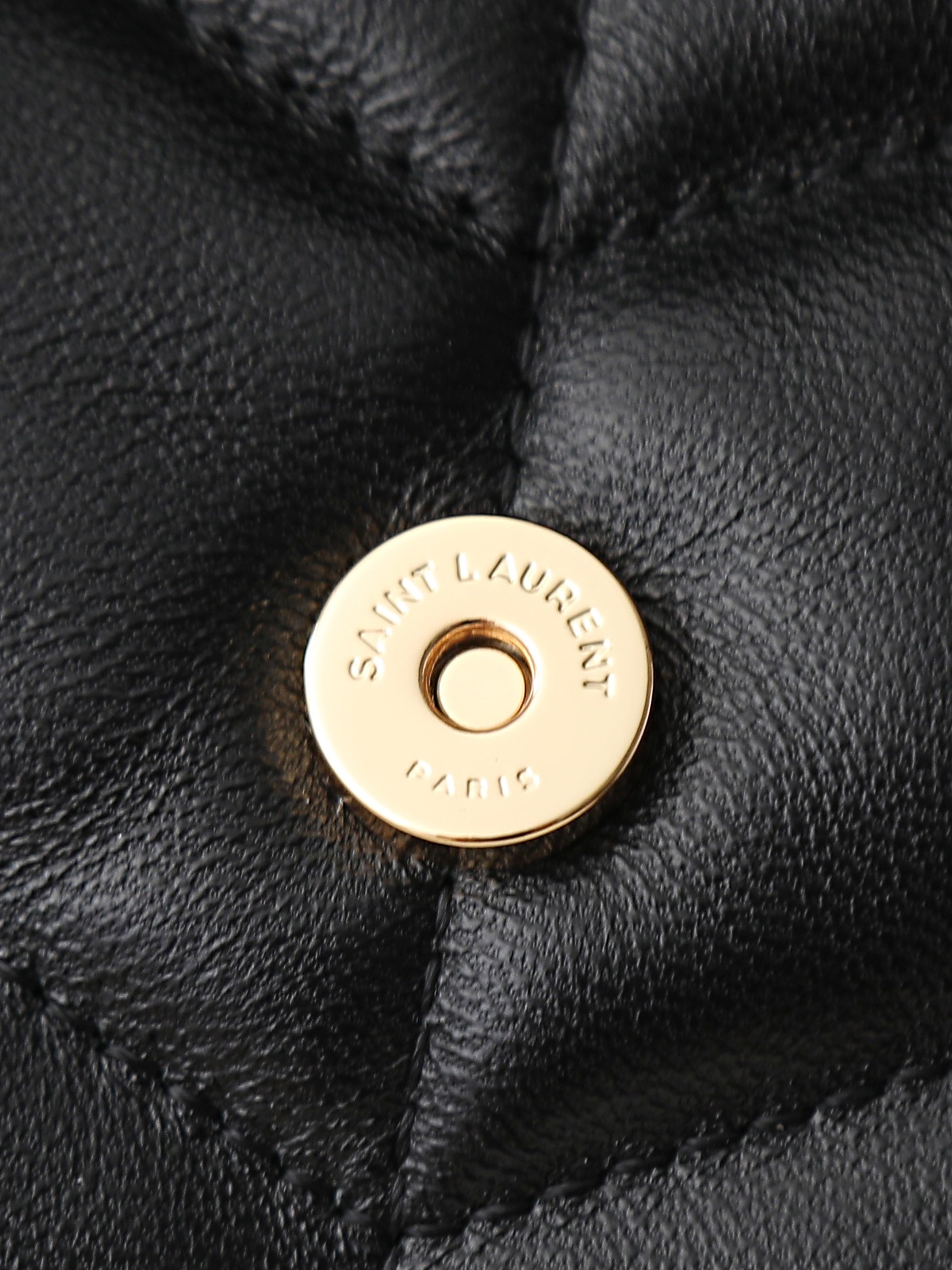 Basic Bag Sheepskin Black 23cm-m-l