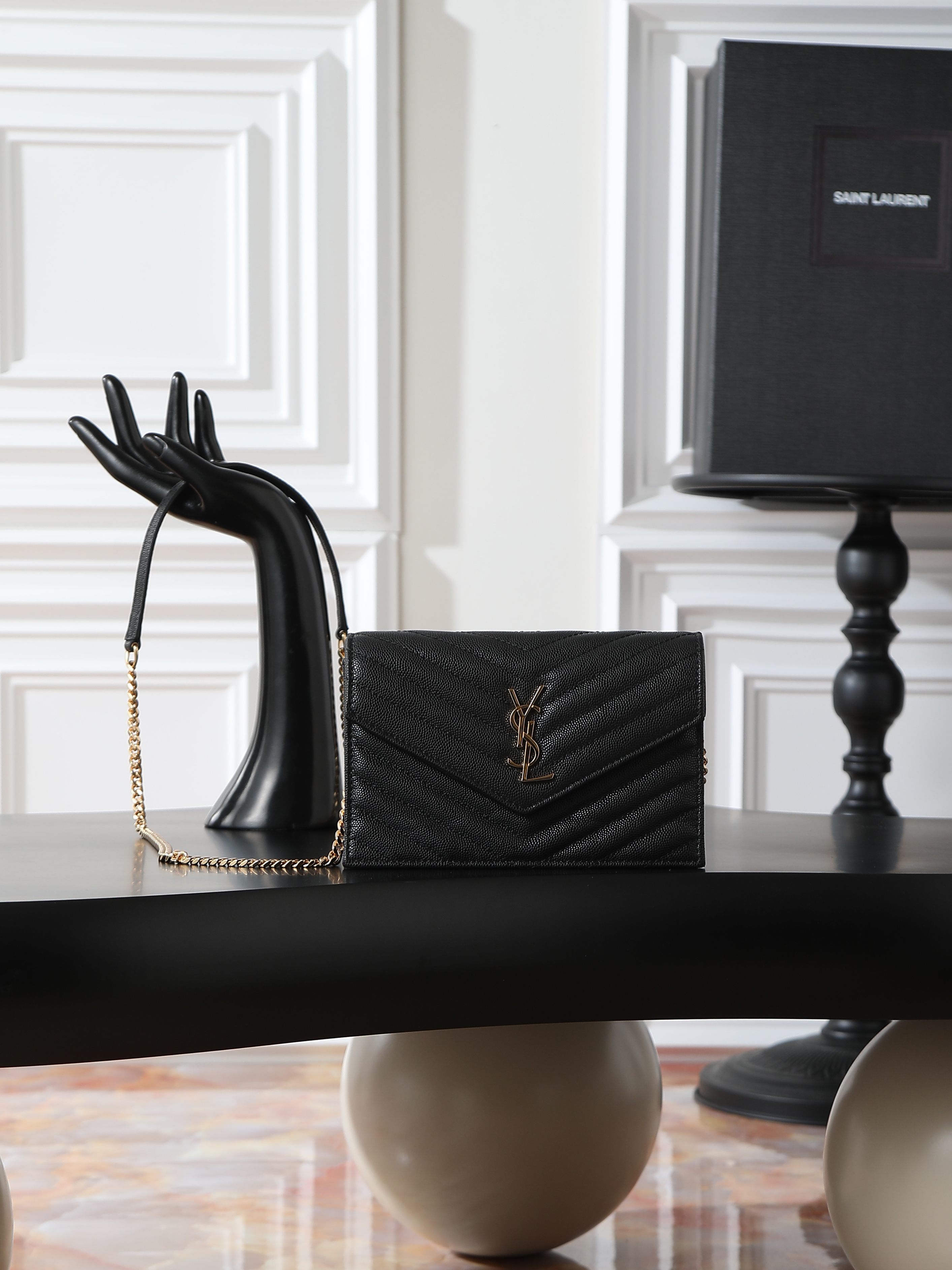 Clutch Bag Cow Leather Black M