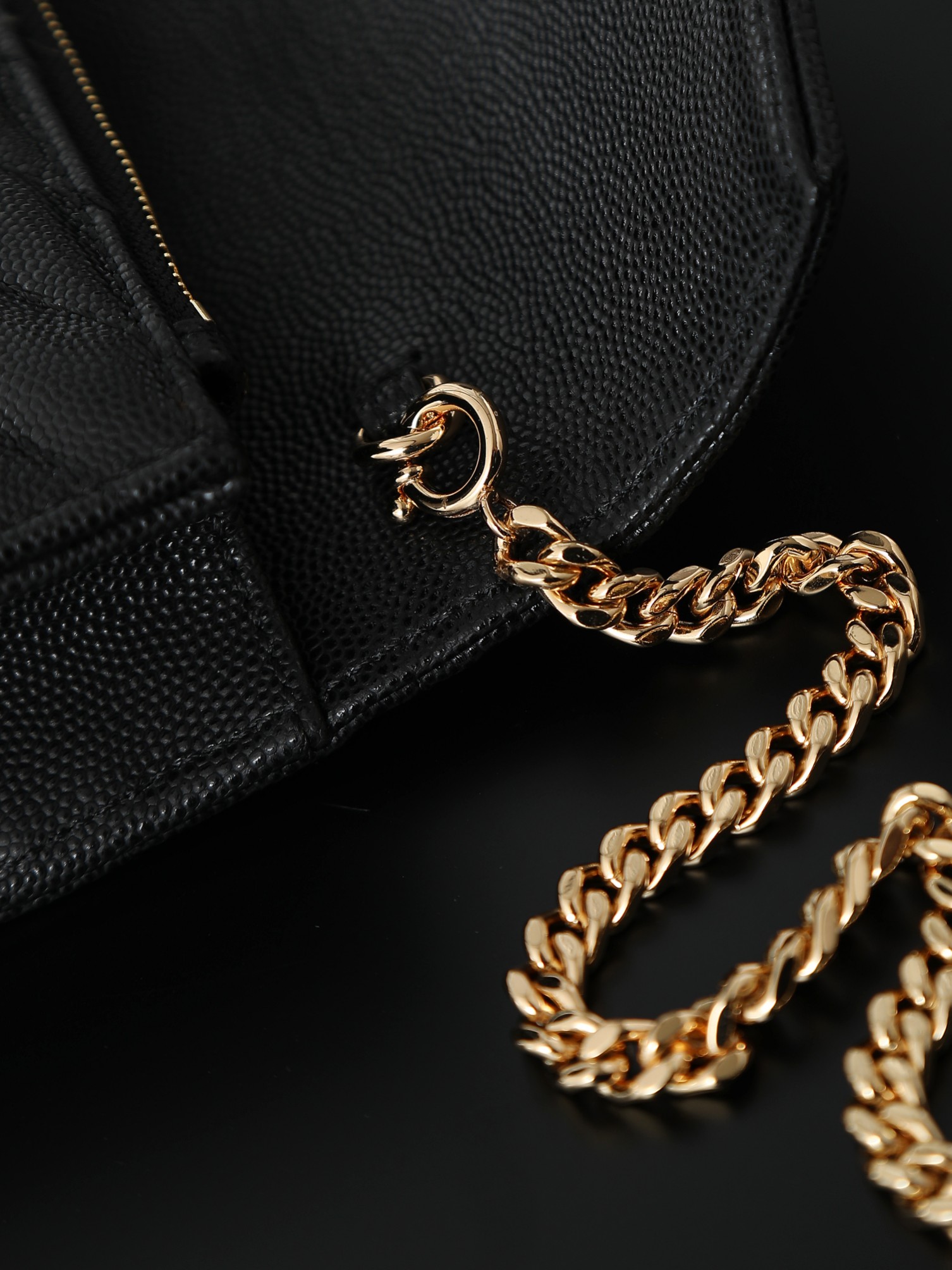 Clutch Bag Cow Leather Black M