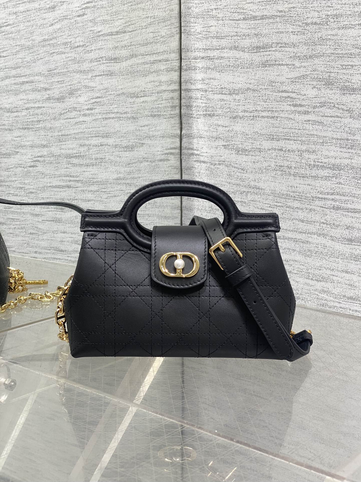 Basic Bag Black 13cm-l-s