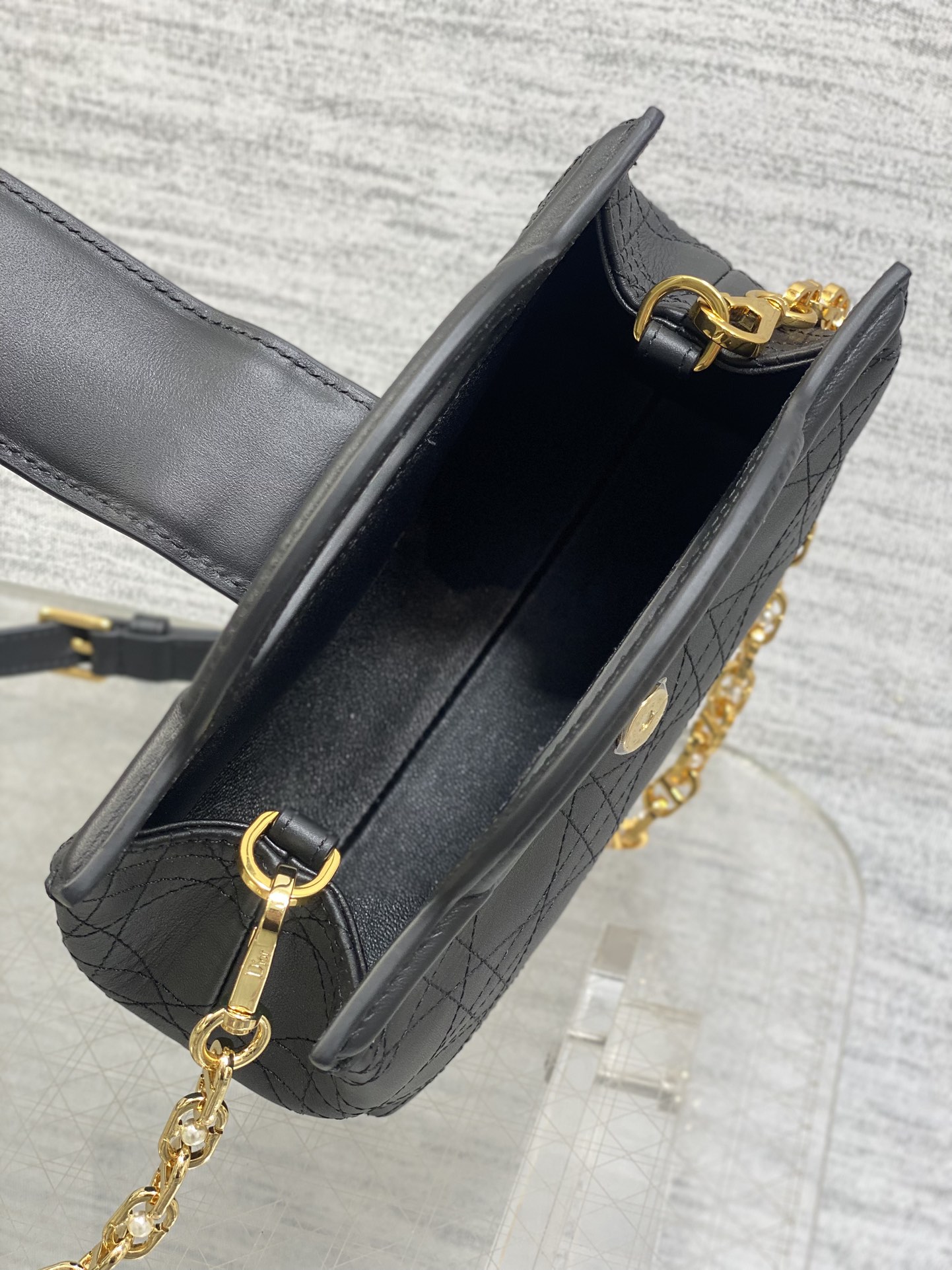Basic Bag Black 13cm-l-s