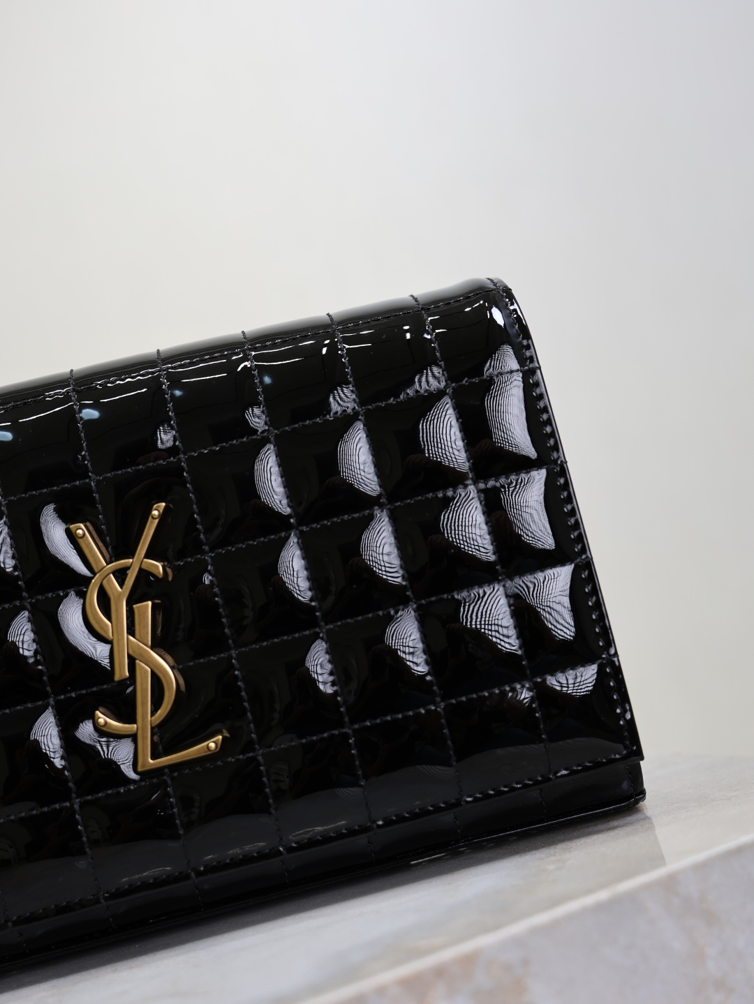 Basic Bag Cow Leather Black 47cm-m-l-s