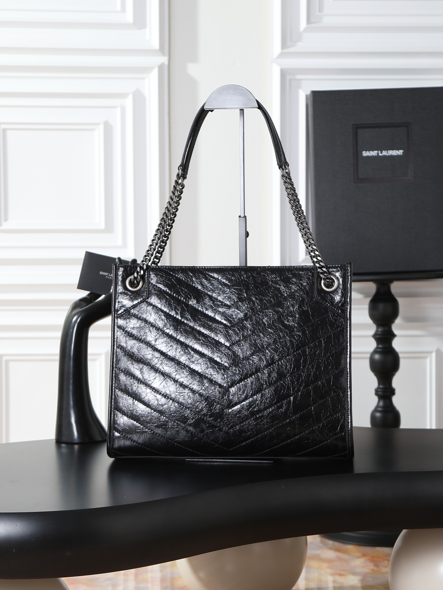 Tote Bag Cow Leather Black M-s