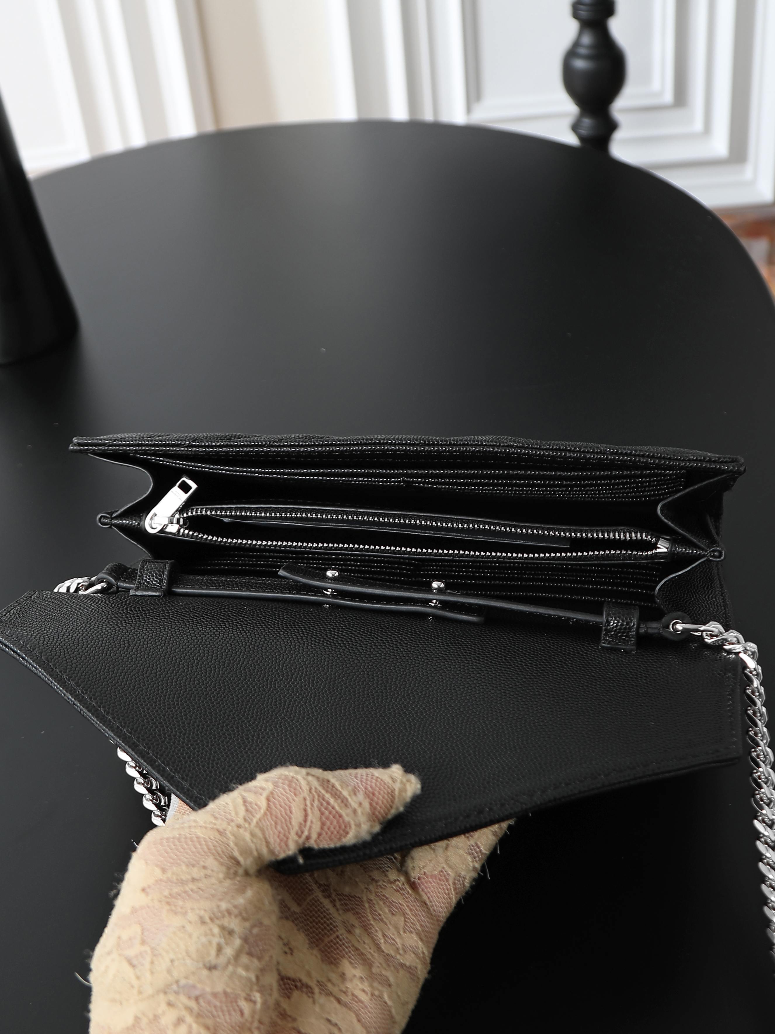 Louis Vuitton Basic Bag Cow Leather Black Large Capacity M-l