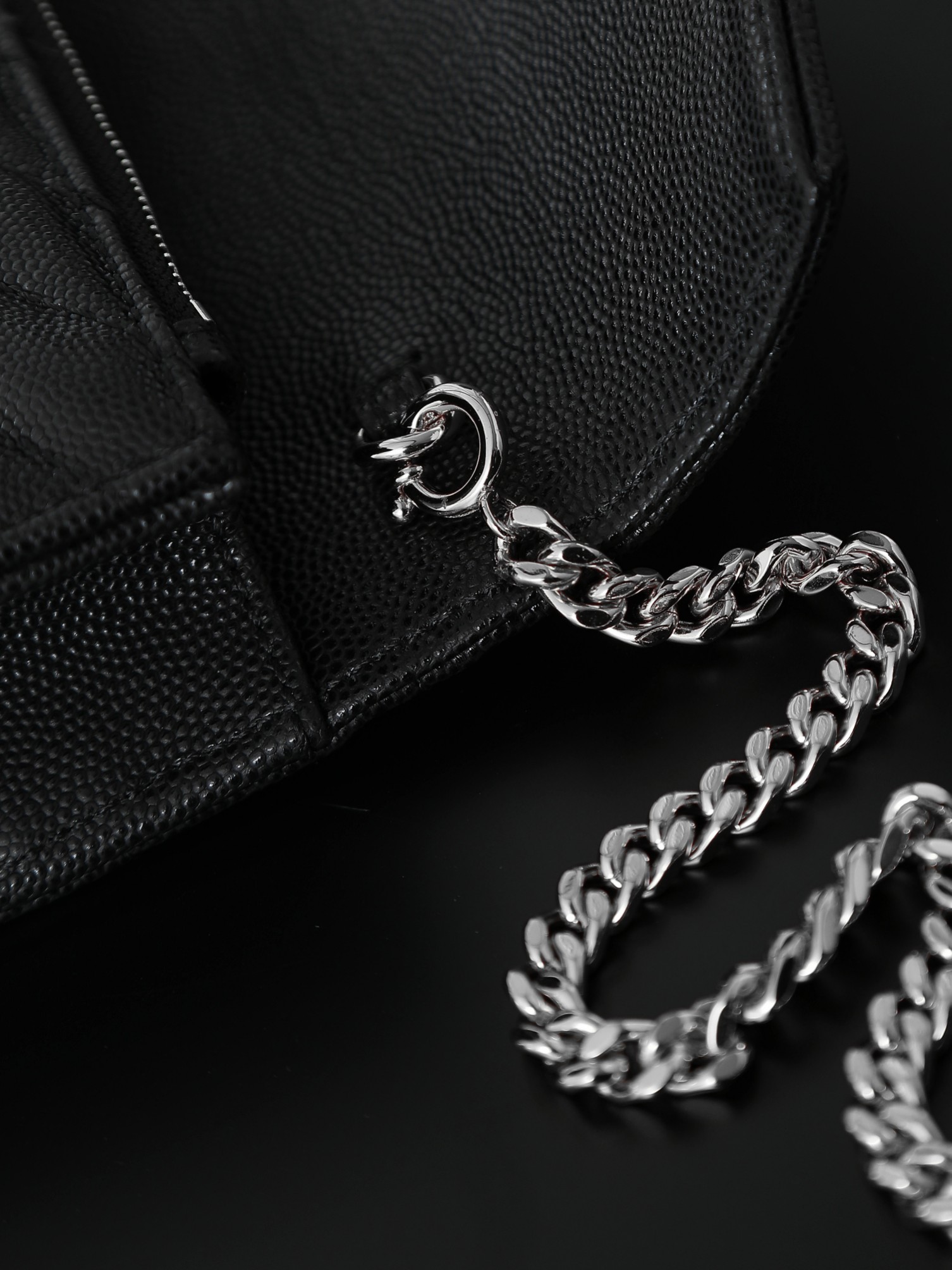 Clutch Bag Cow Leather Black M