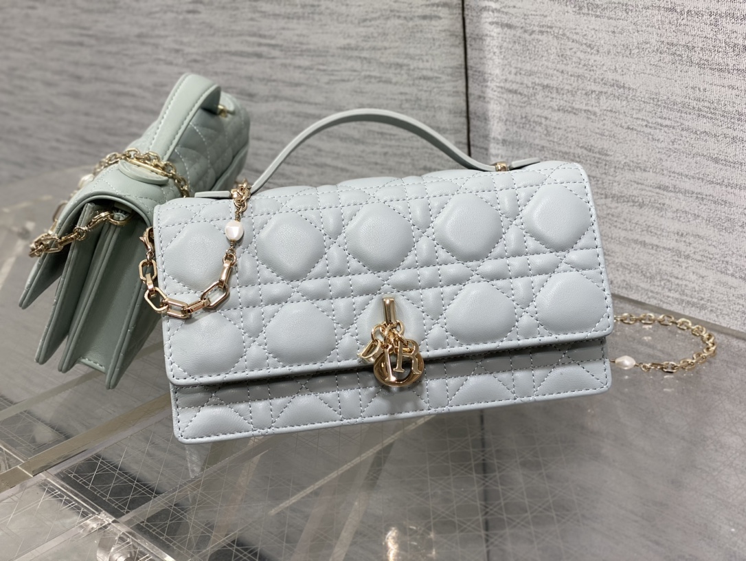 Clutch Bag Sheepskin M-s
