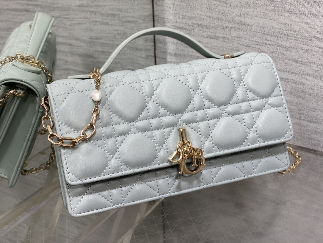 Clutch Bag Sheepskin M-s