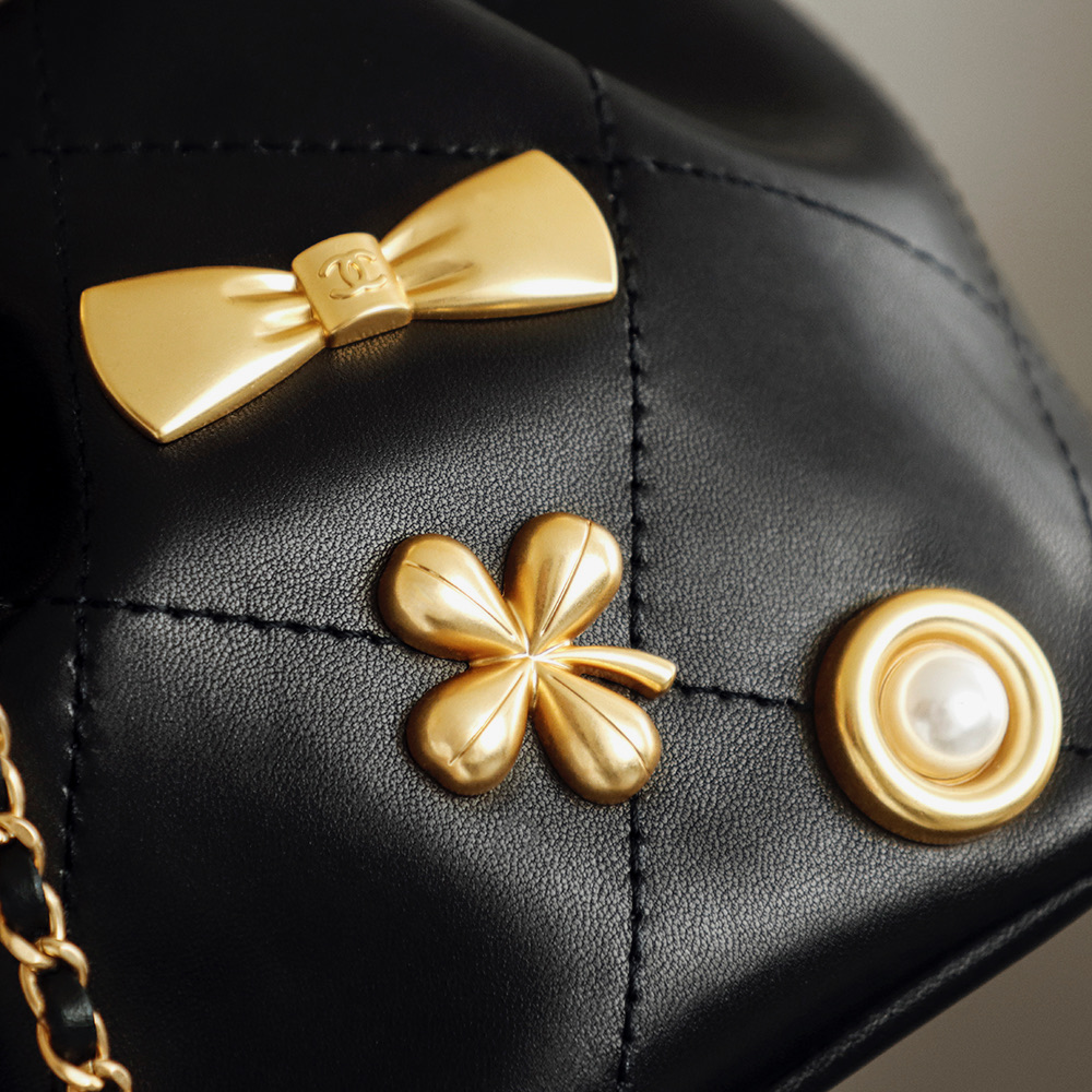 Bucket Bag Cow Leather Black