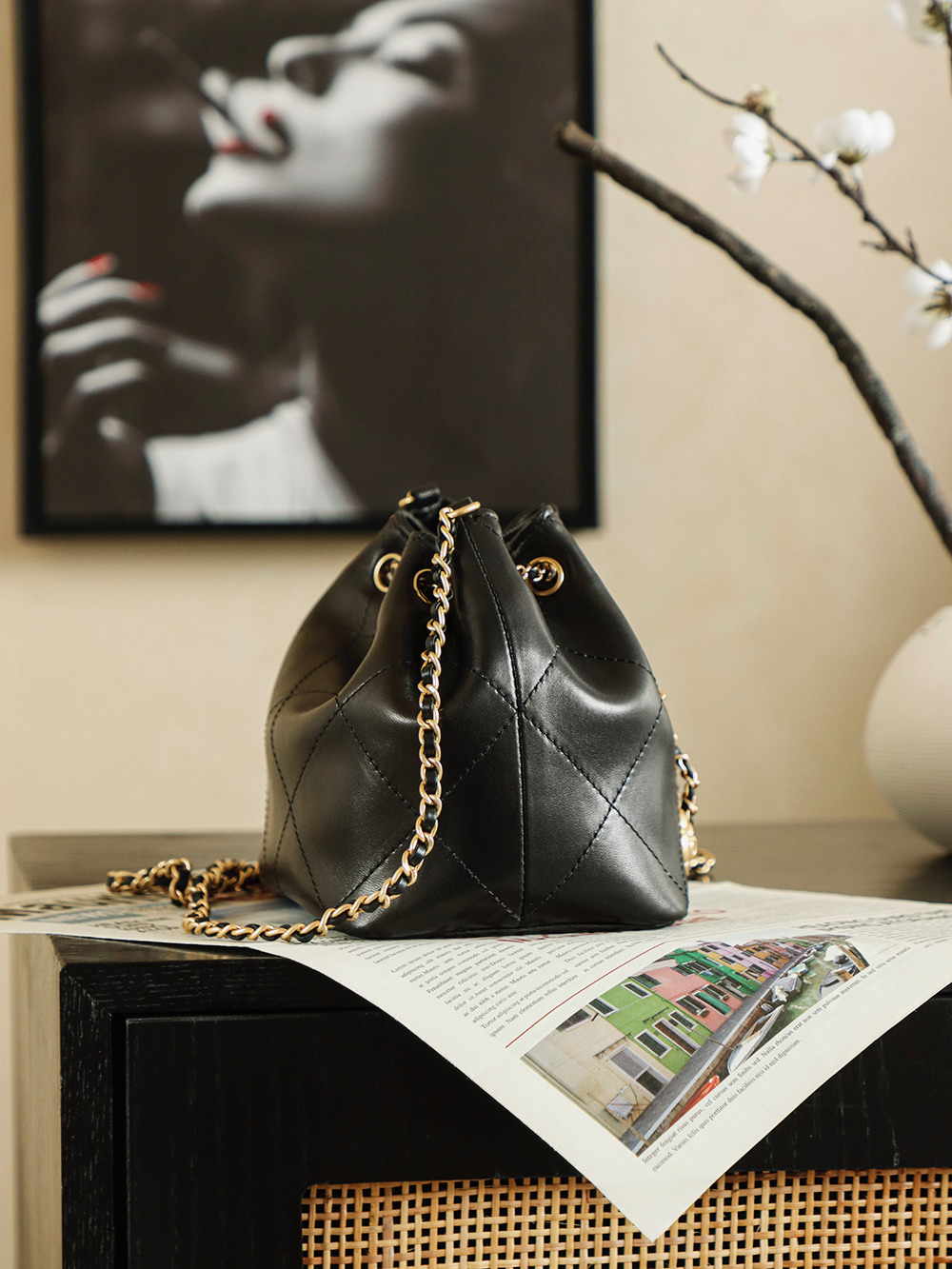 Bucket Bag Cow Leather Black