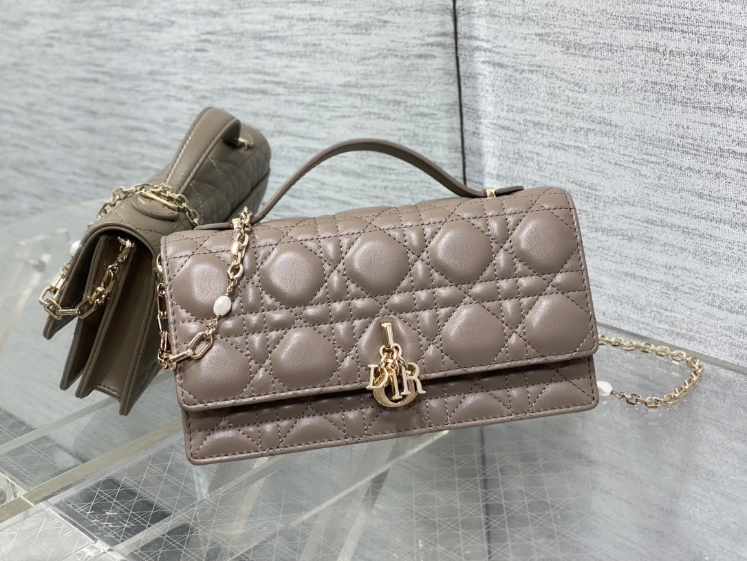 Clutch Bag Sheepskin M-s