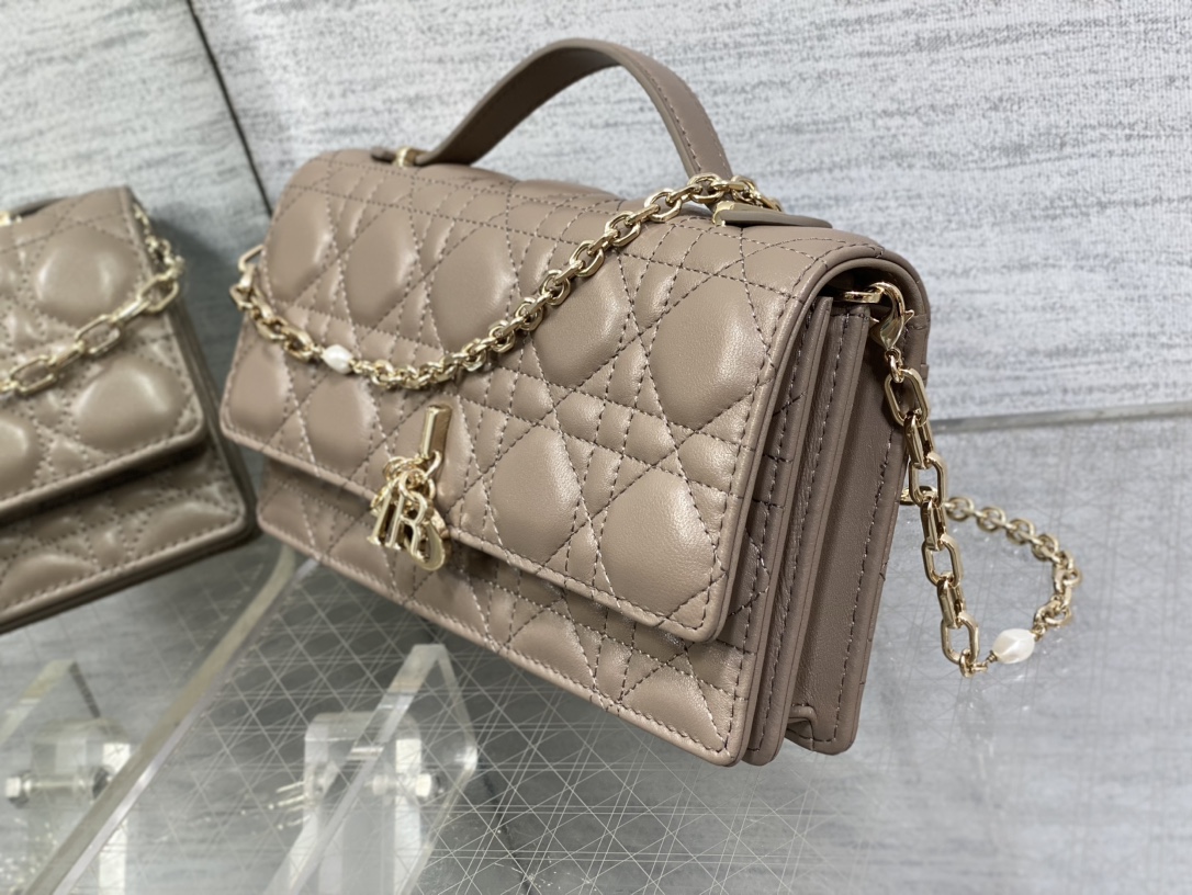 Clutch Bag Sheepskin M-s