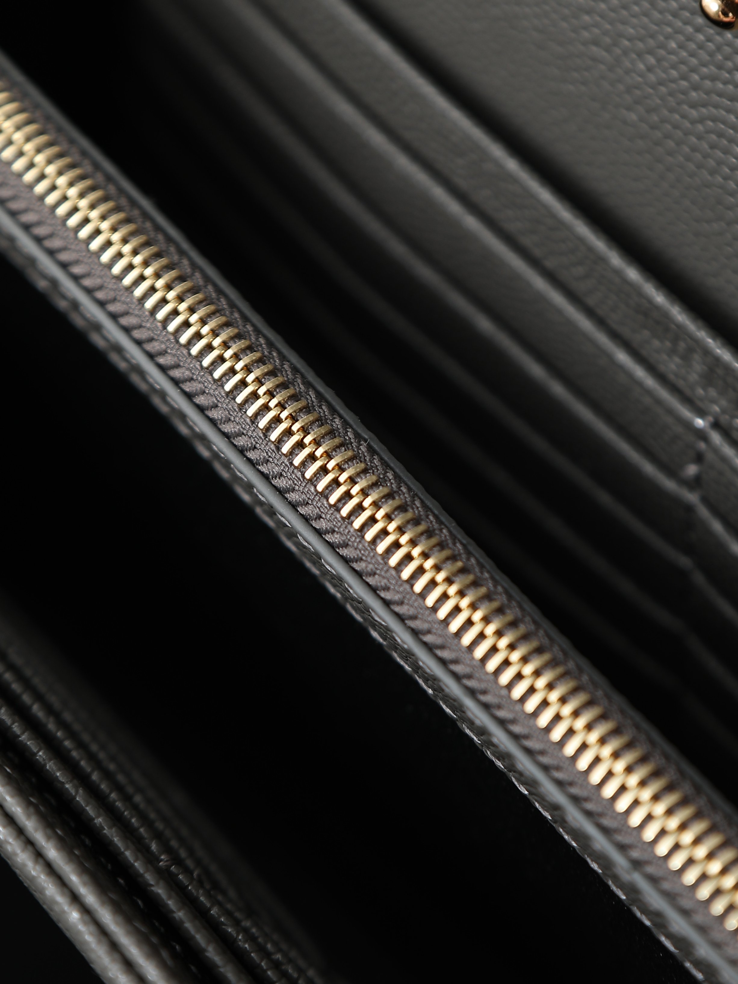 Louis Vuitton Basic Bag Cow Leather Gray Large Capacity M-l