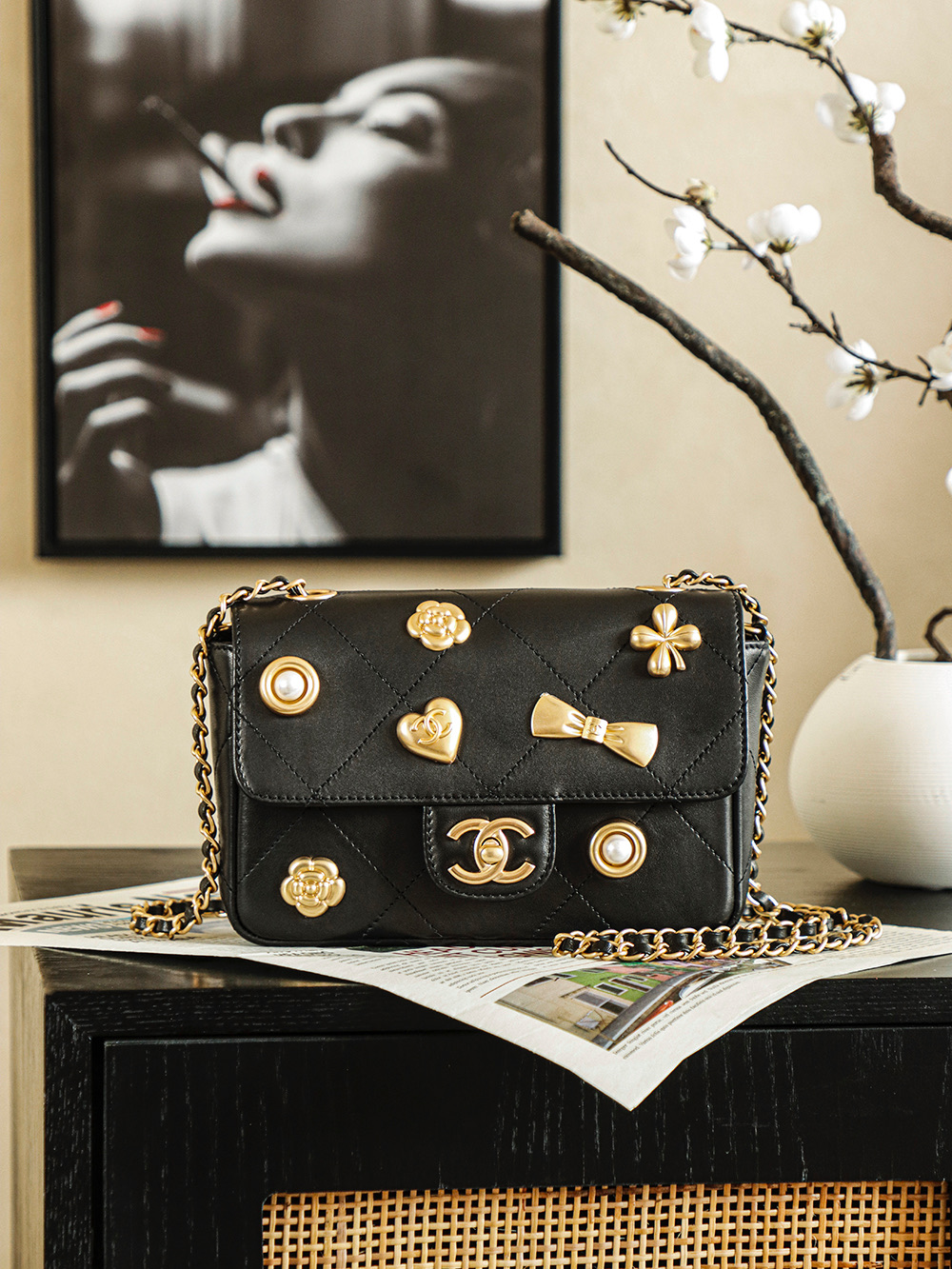 Basic Bag Black M-l