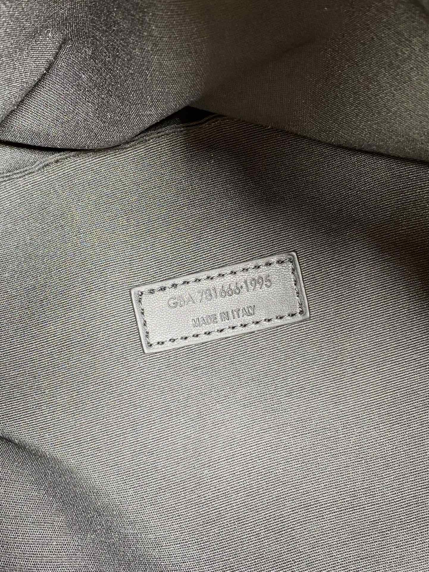 Ysl Basic Bag Sheepskin M-l-s