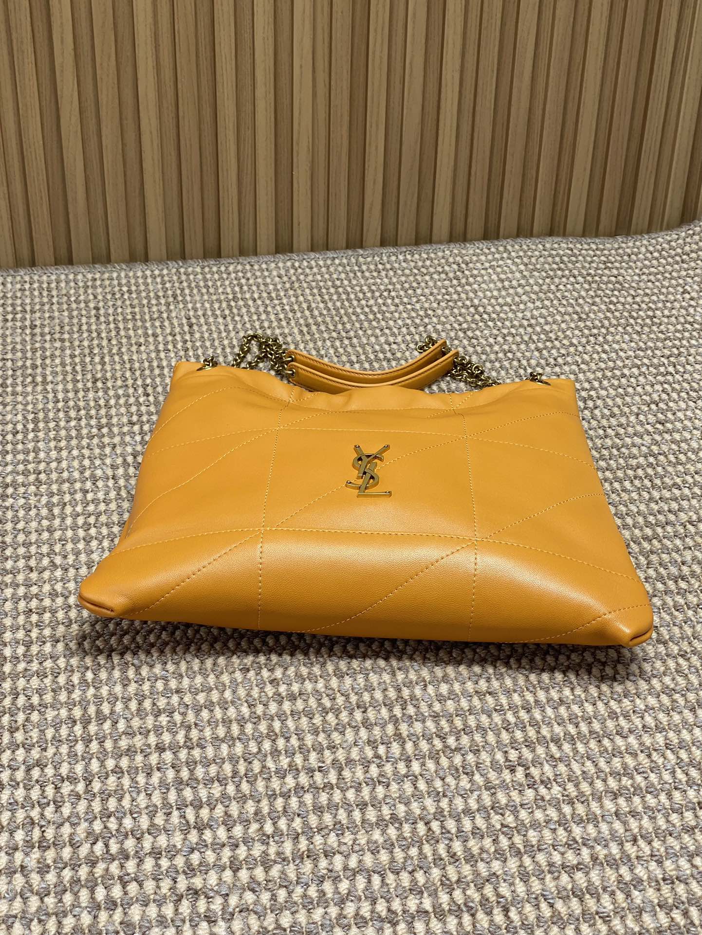 Ysl Basic Bag Sheepskin M-l-s