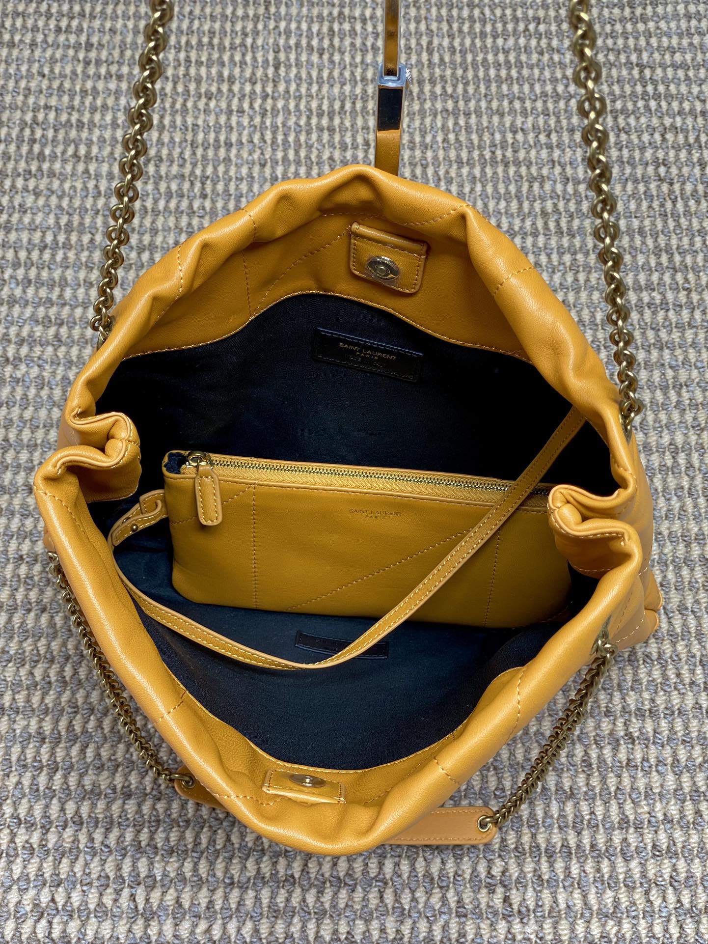 Ysl Basic Bag Sheepskin M-l-s