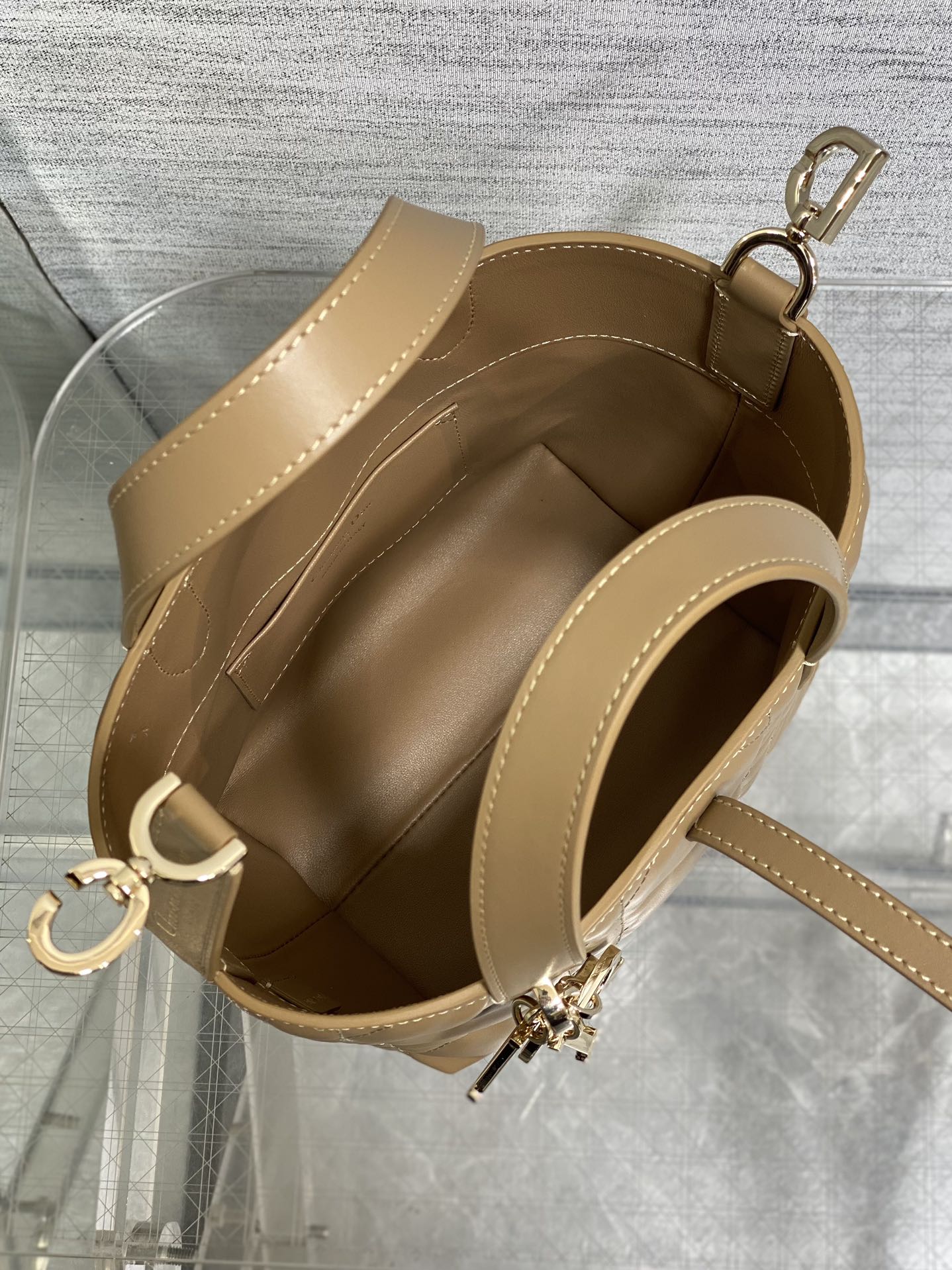 Basic Bag Cow Leather Foldable 18cm-s