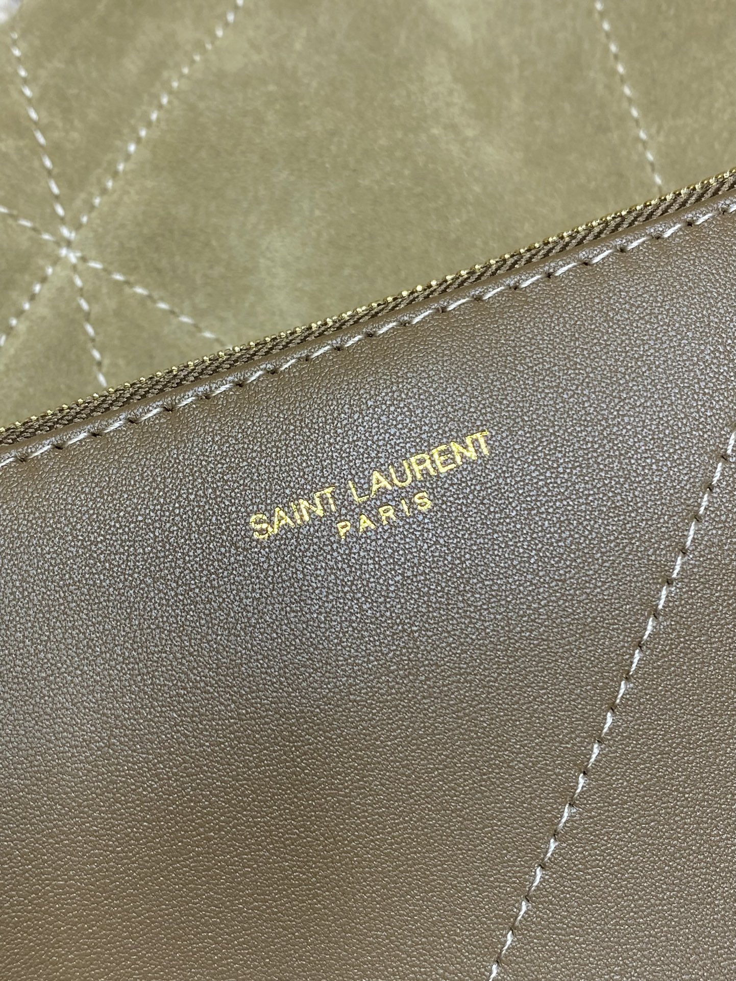Ysl Basic Bag M-l-s