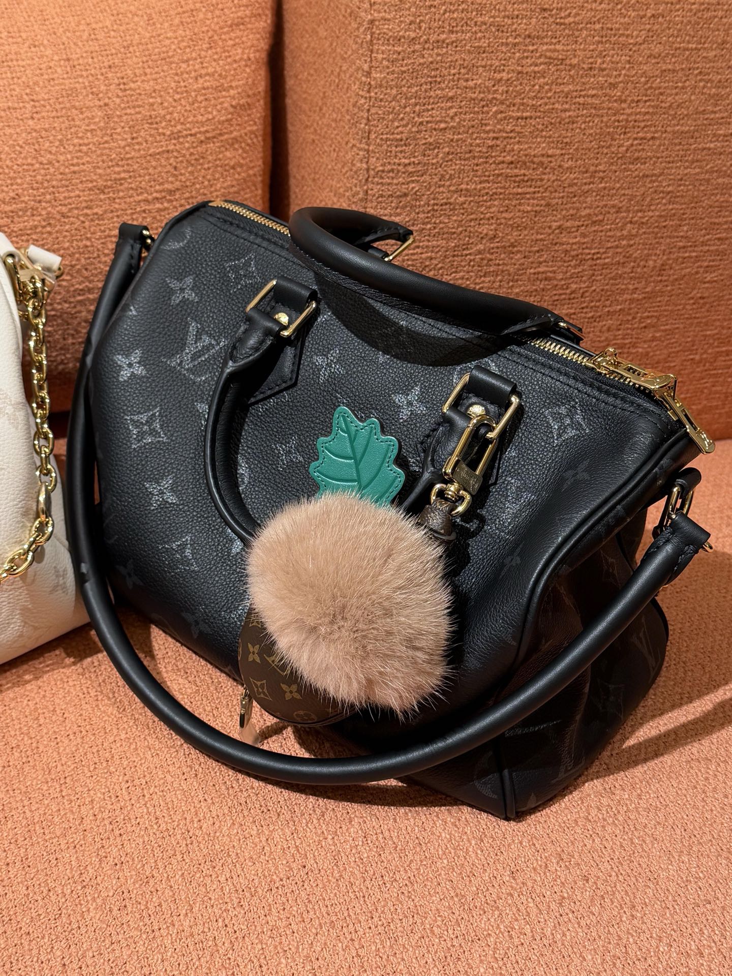 Louis Vuitton Basic Bag S