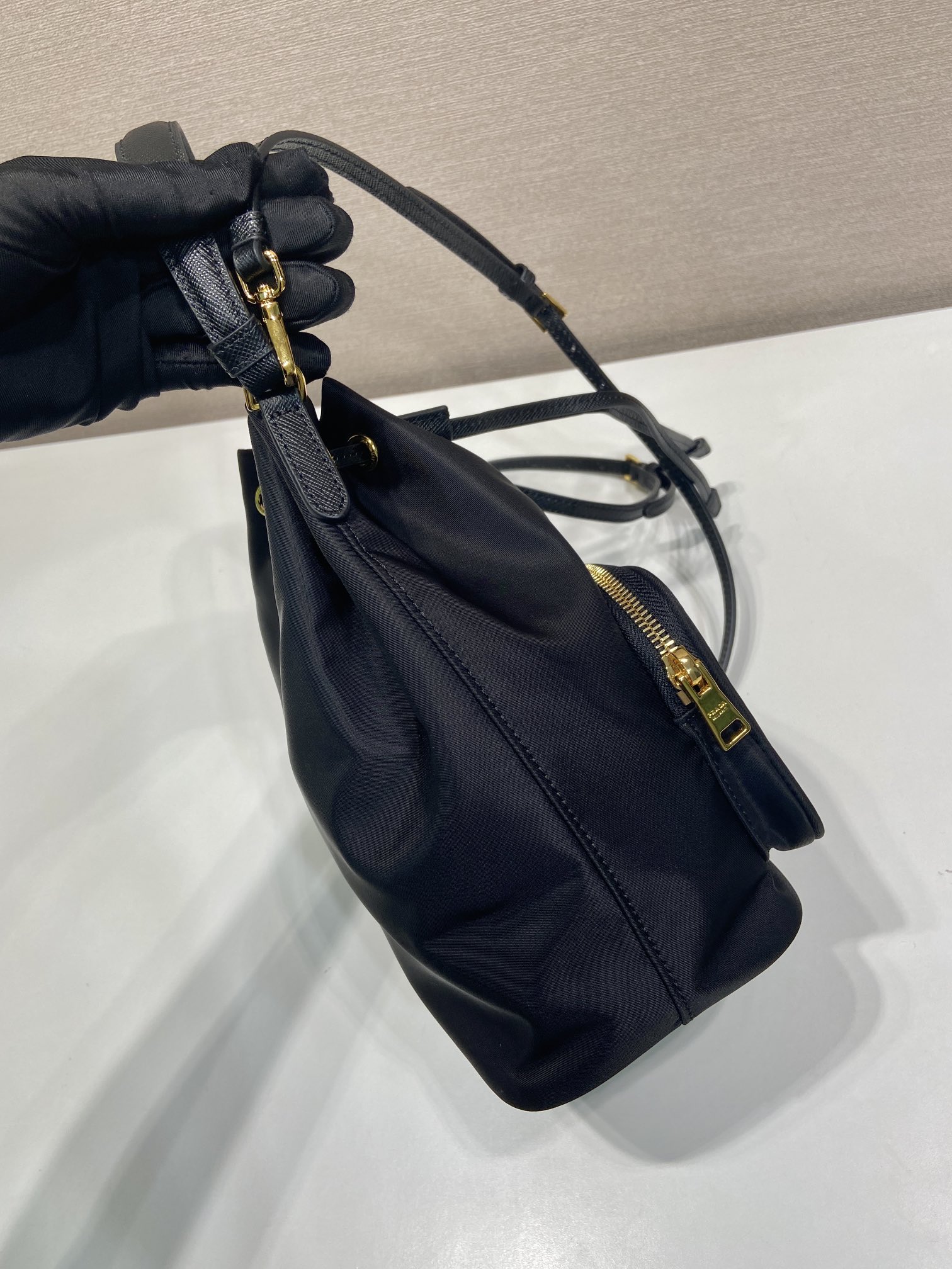 Prada Bucket Bag Cow Leather 12cm