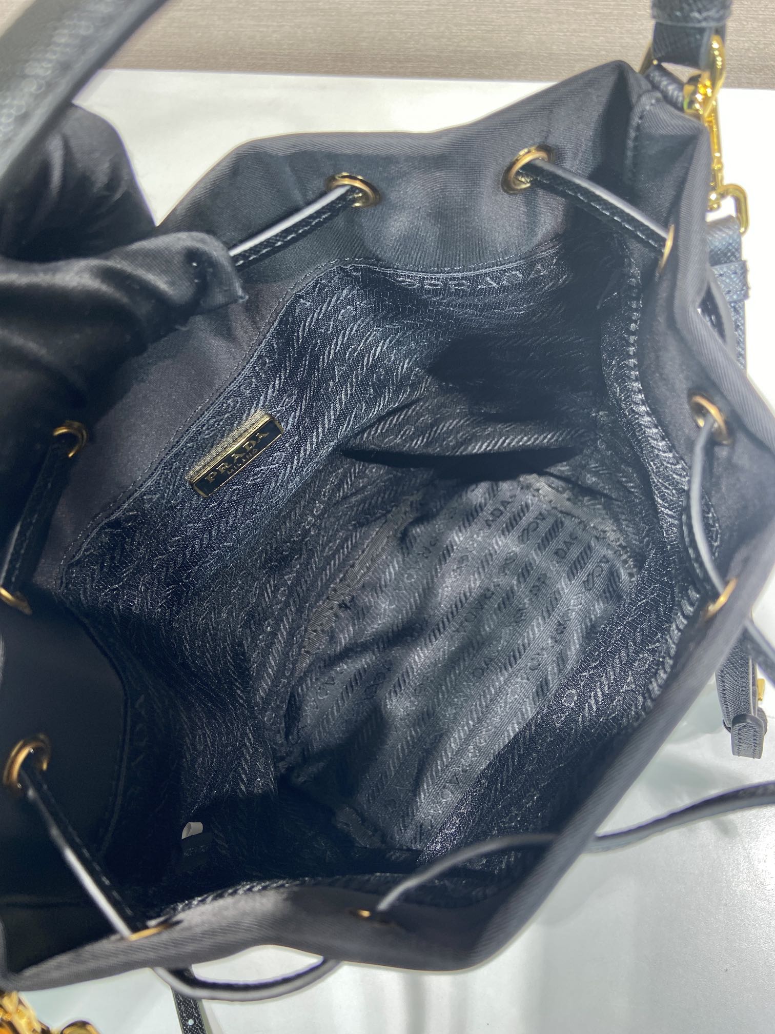 Prada Bucket Bag Cow Leather 12cm