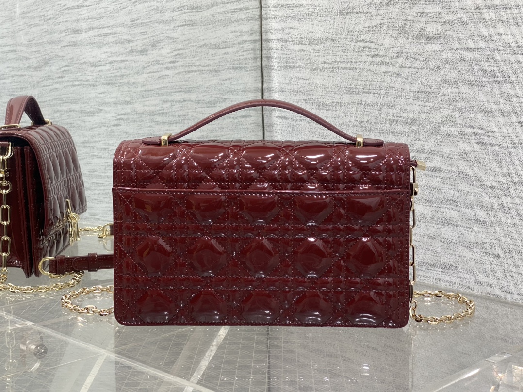 Clutch Bag Sheepskin S-14cm