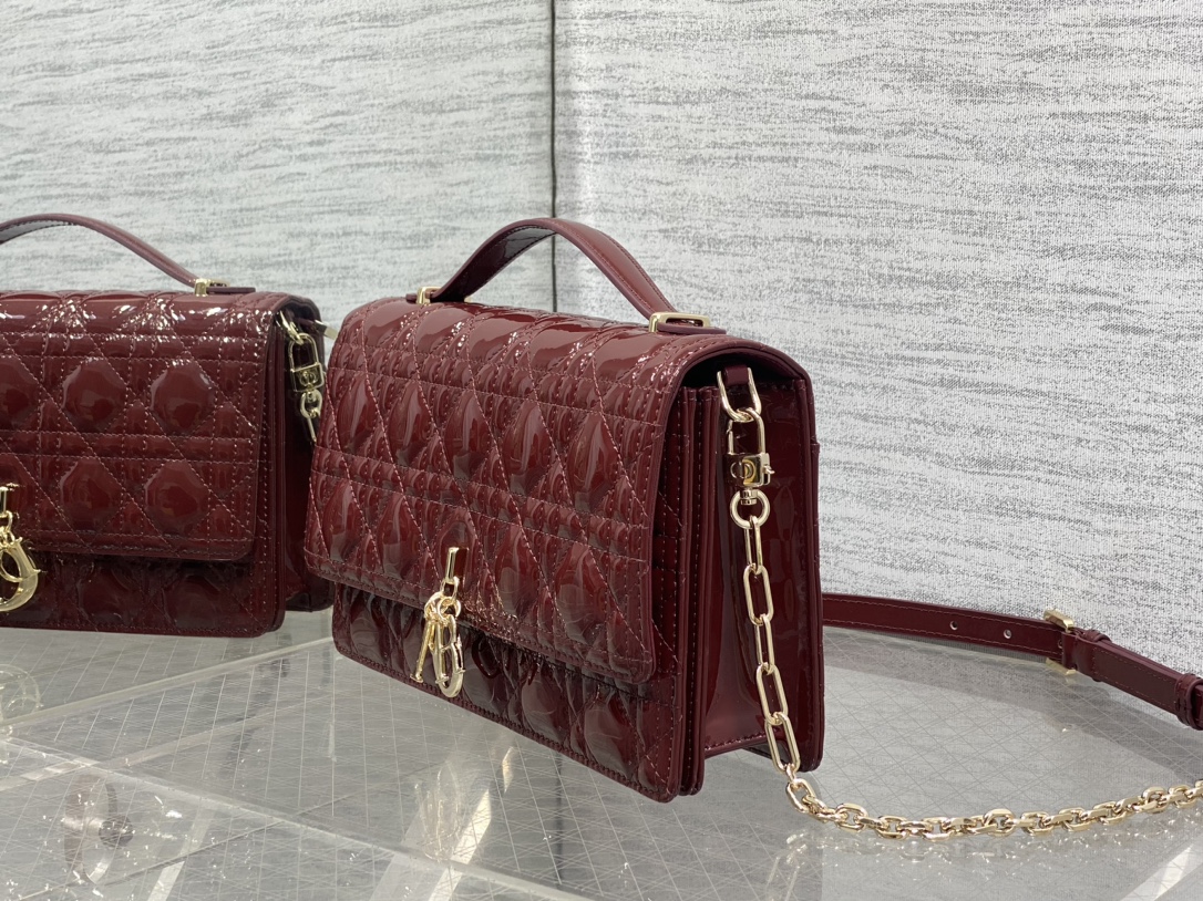 Clutch Bag Sheepskin S-14cm