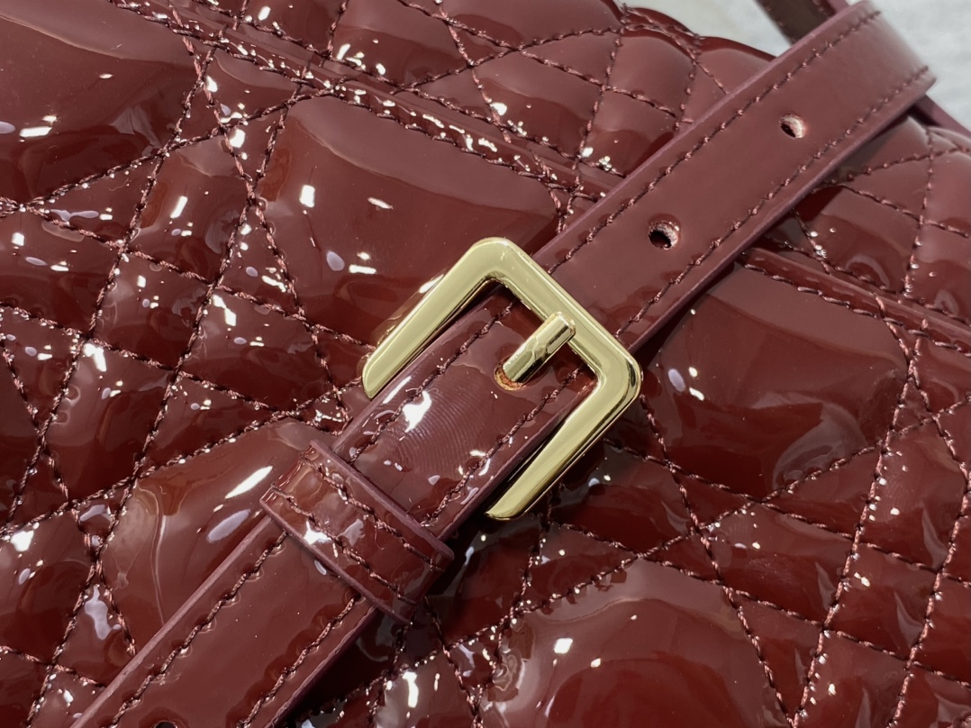 Clutch Bag Sheepskin S-14cm