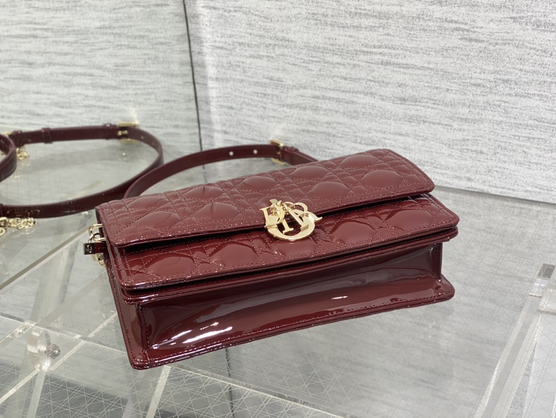 Clutch Bag Sheepskin S-14cm