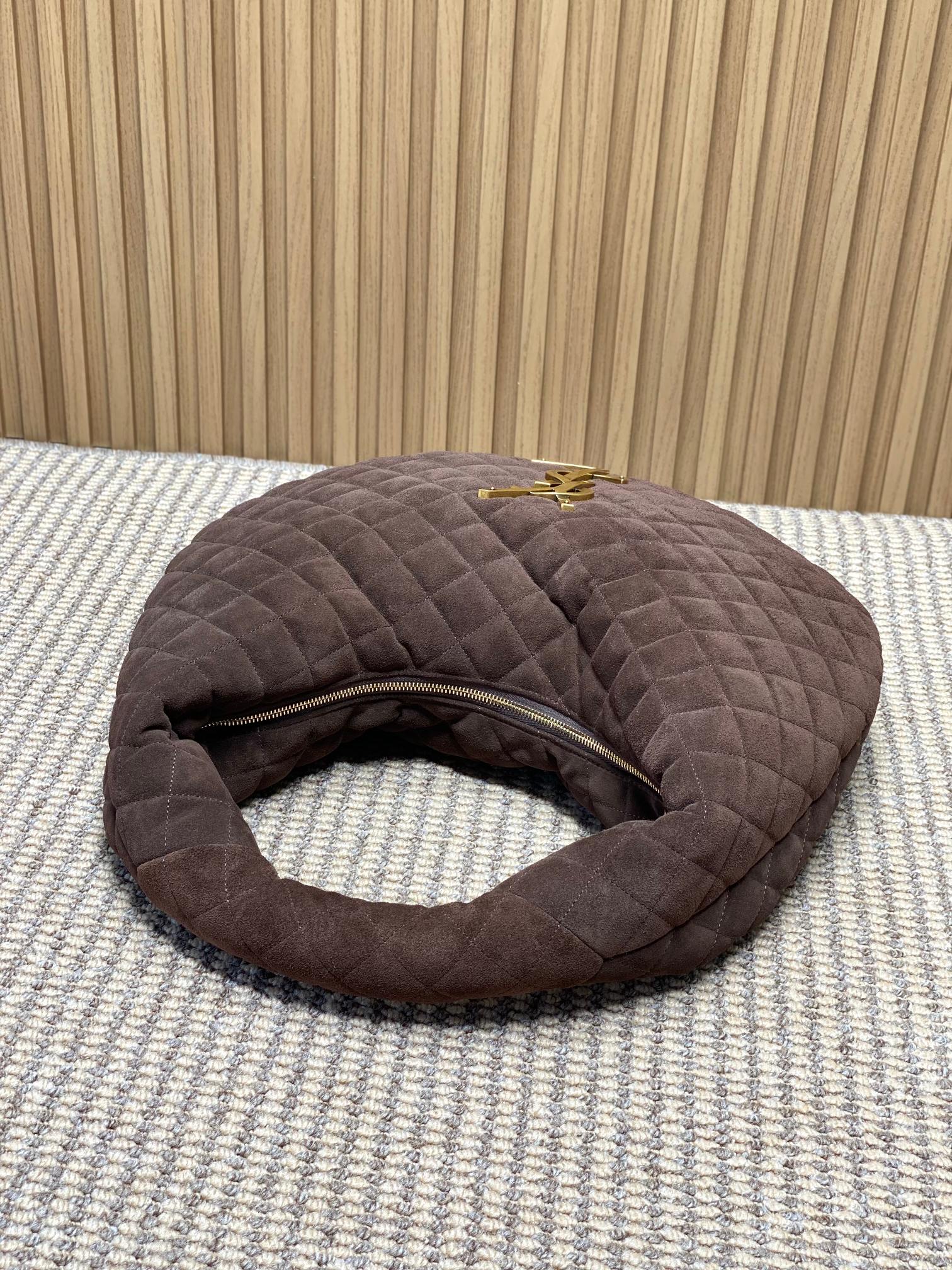 Ysl Basic Bag Cow Leather Gold M-l-s