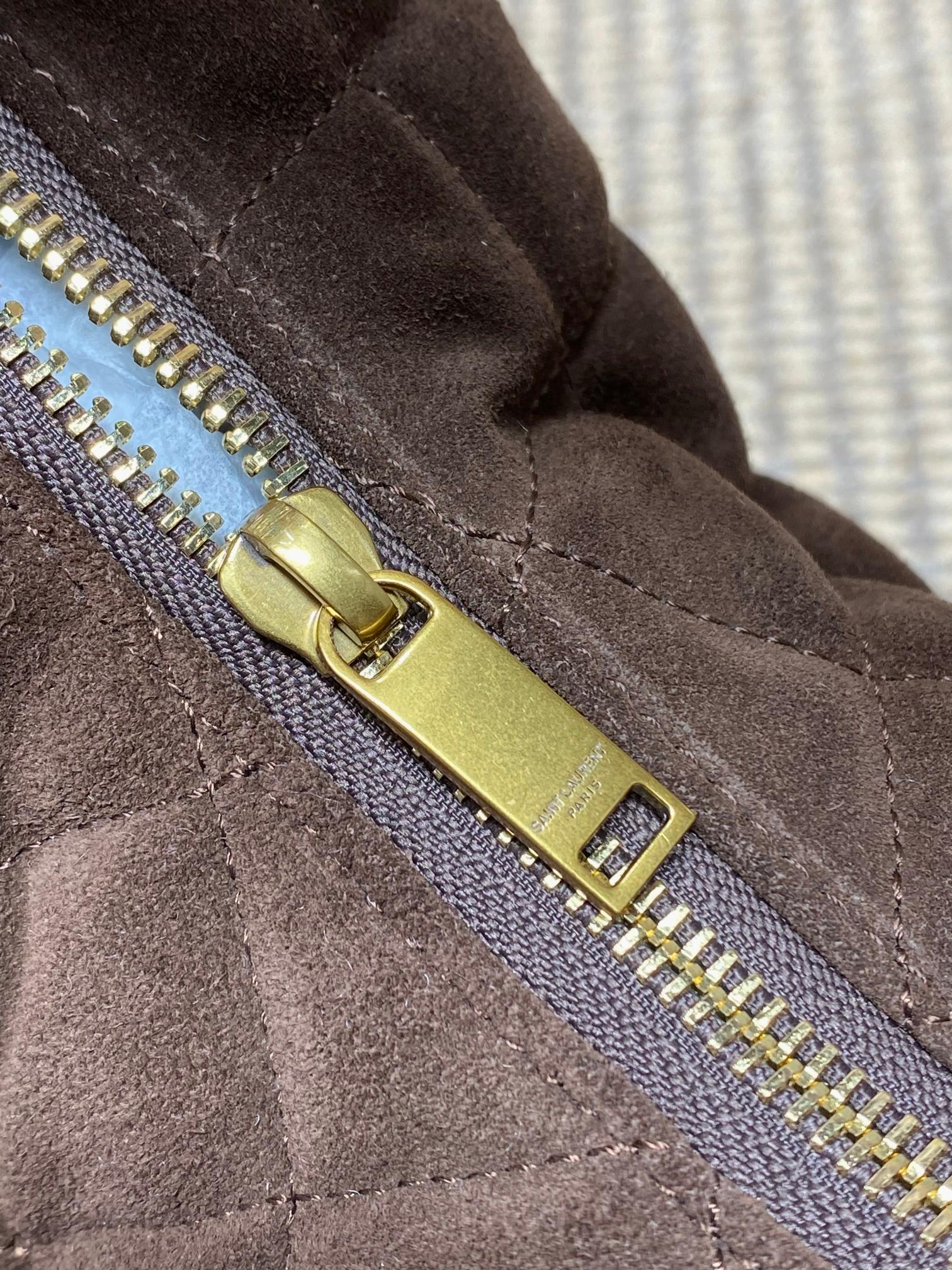 Ysl Basic Bag Cow Leather Gold M-l-s