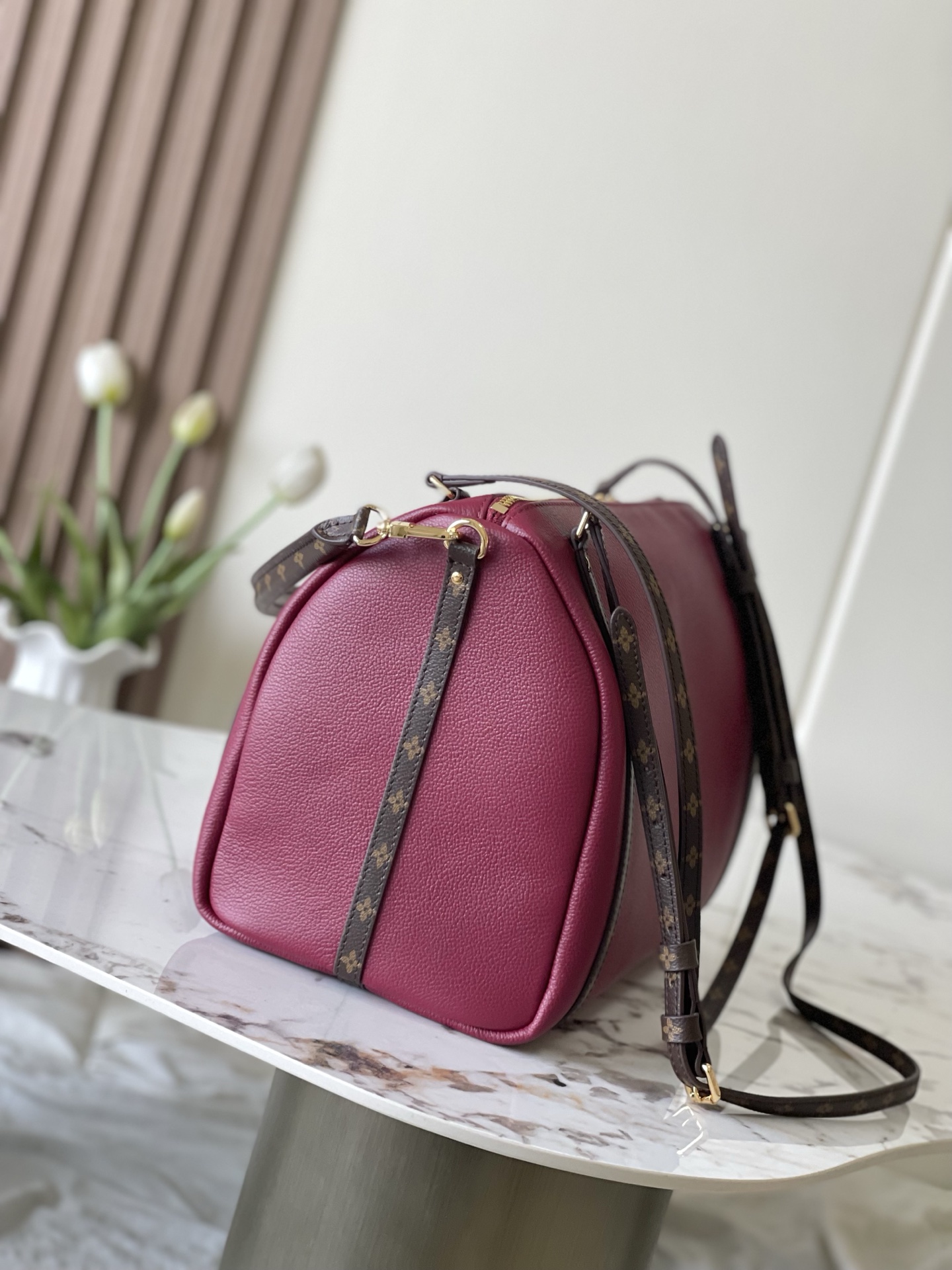 Louis Vuitton Female Basic Bag Cow Leather M-s