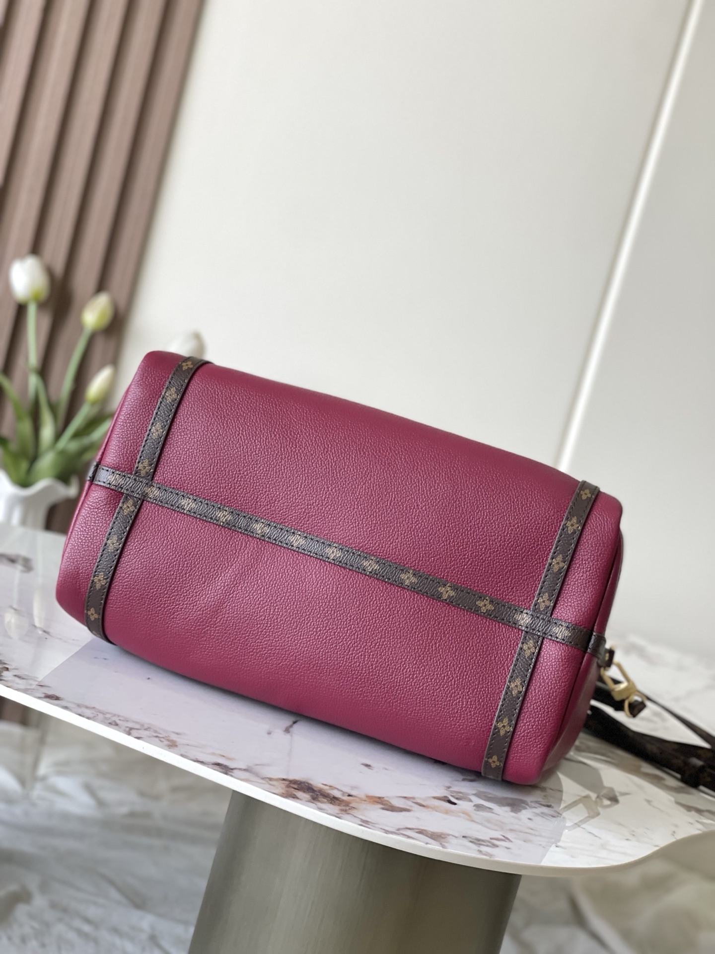 Louis Vuitton Female Basic Bag Cow Leather M-s