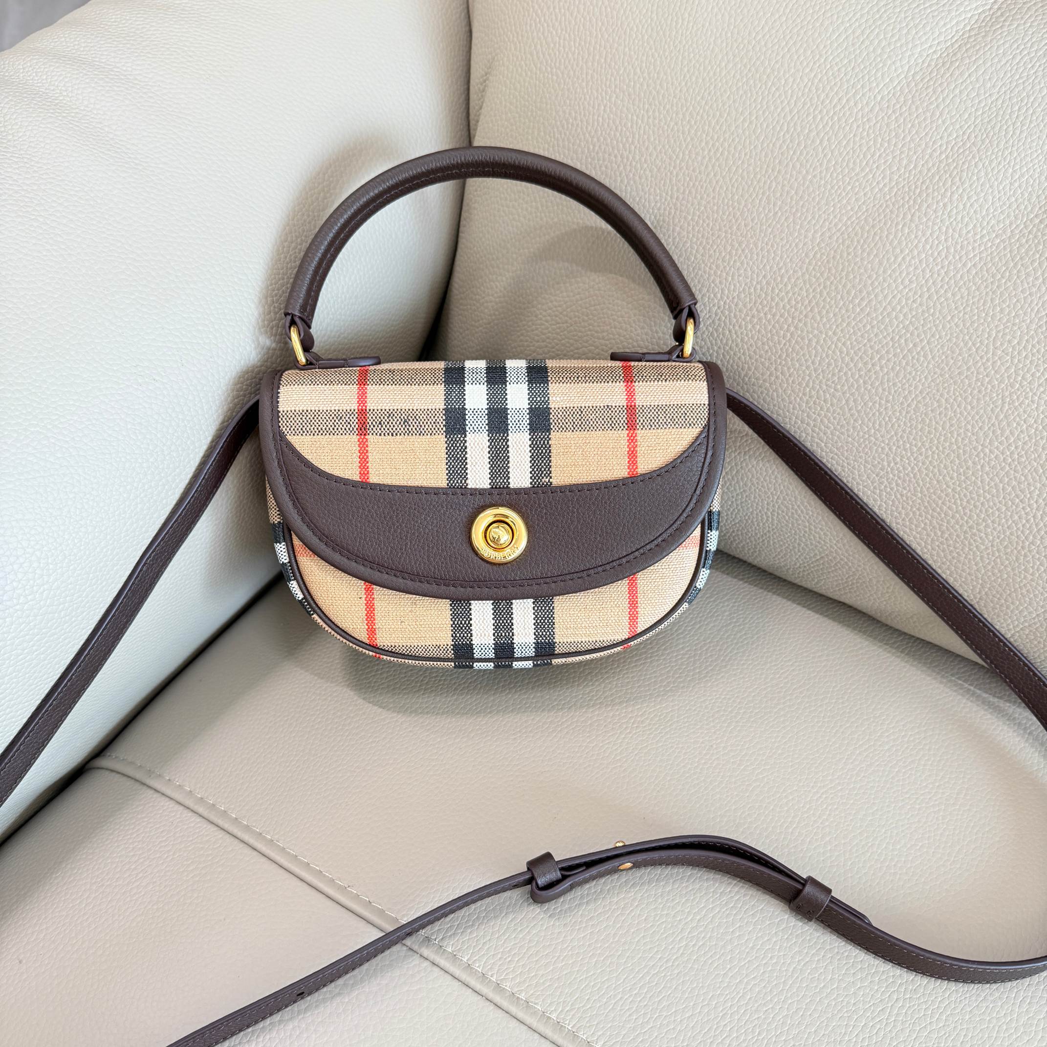 Basic Bag Cow Leather 11cm-l-s