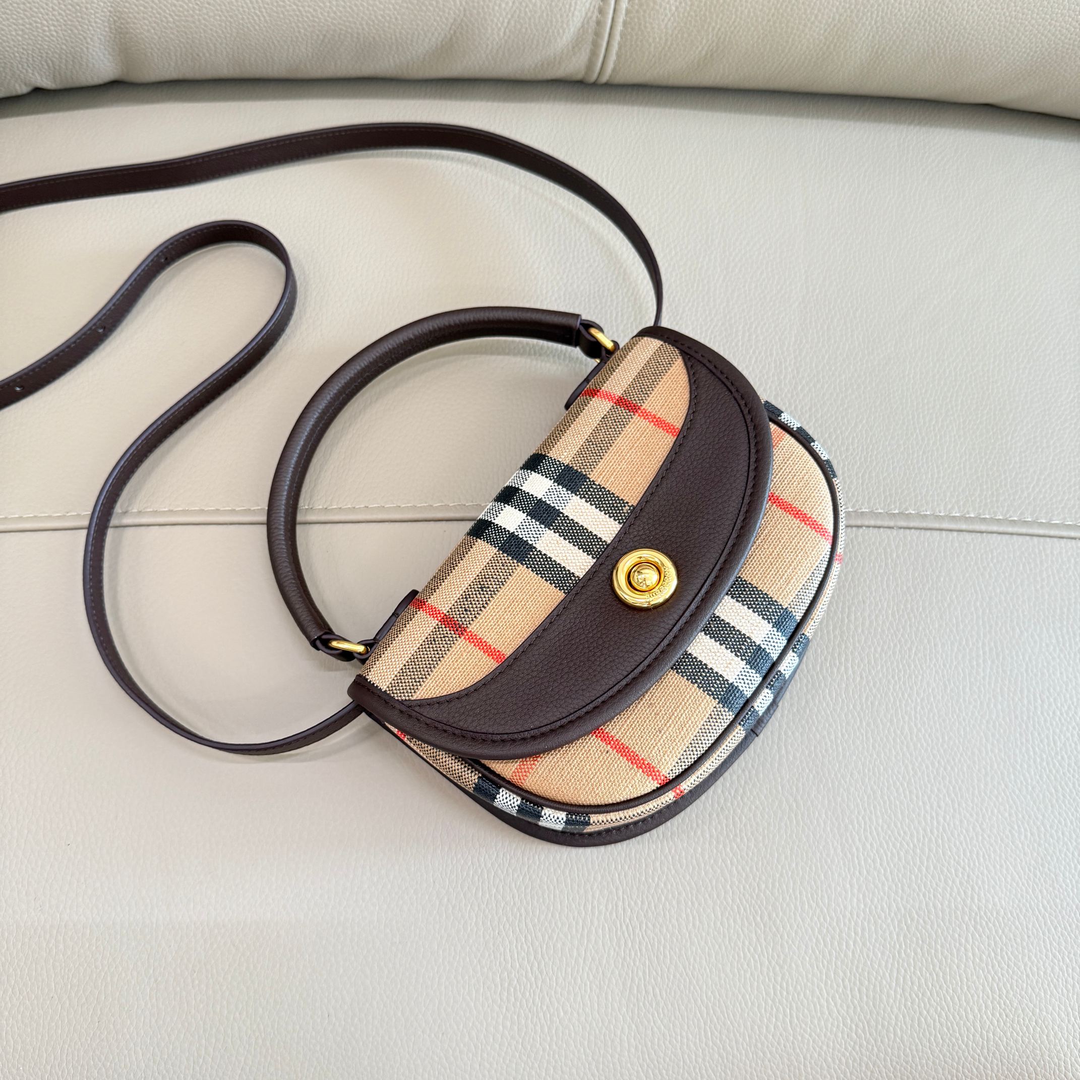 Basic Bag Cow Leather 11cm-l-s