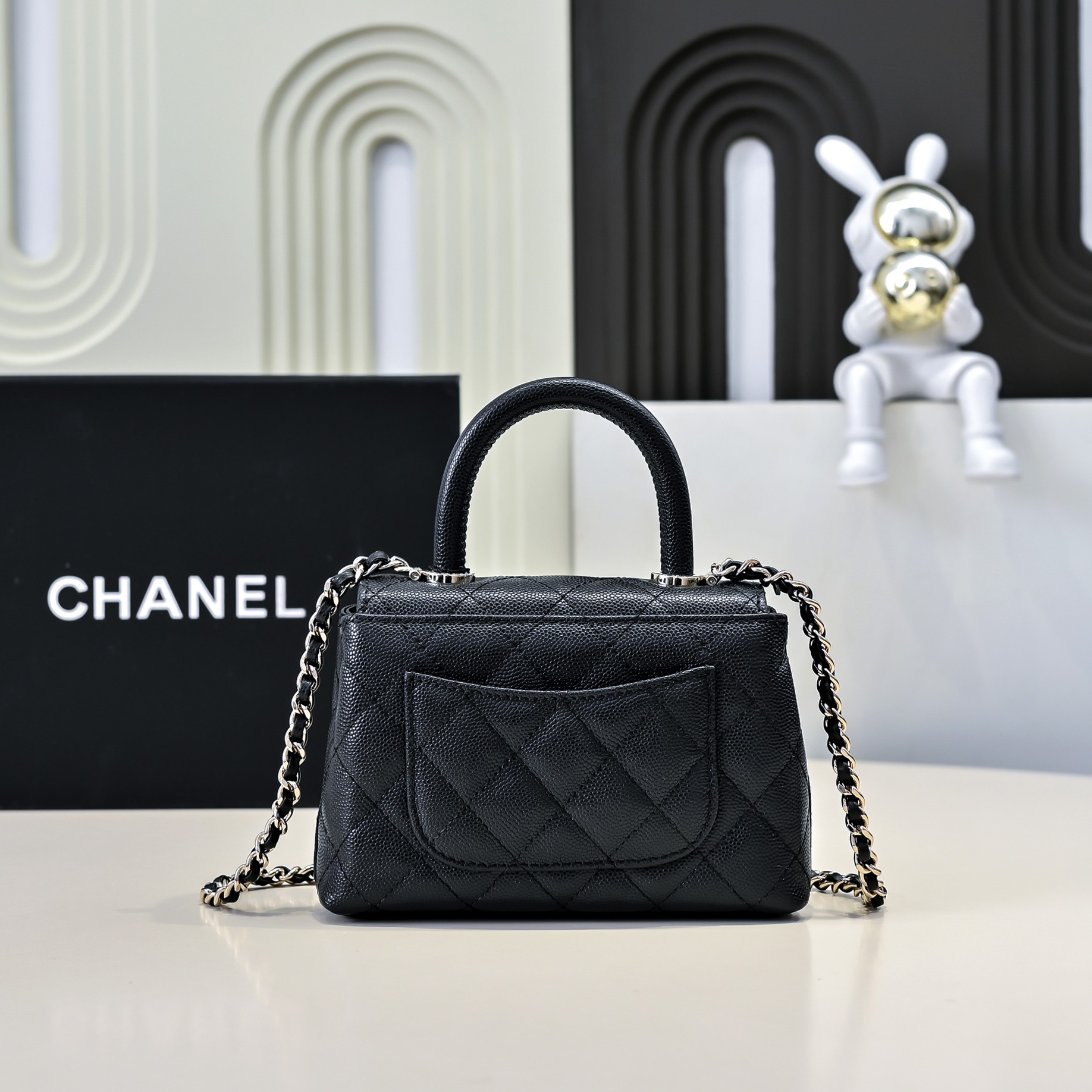 Chanel Female Basic Bag Gold M-l