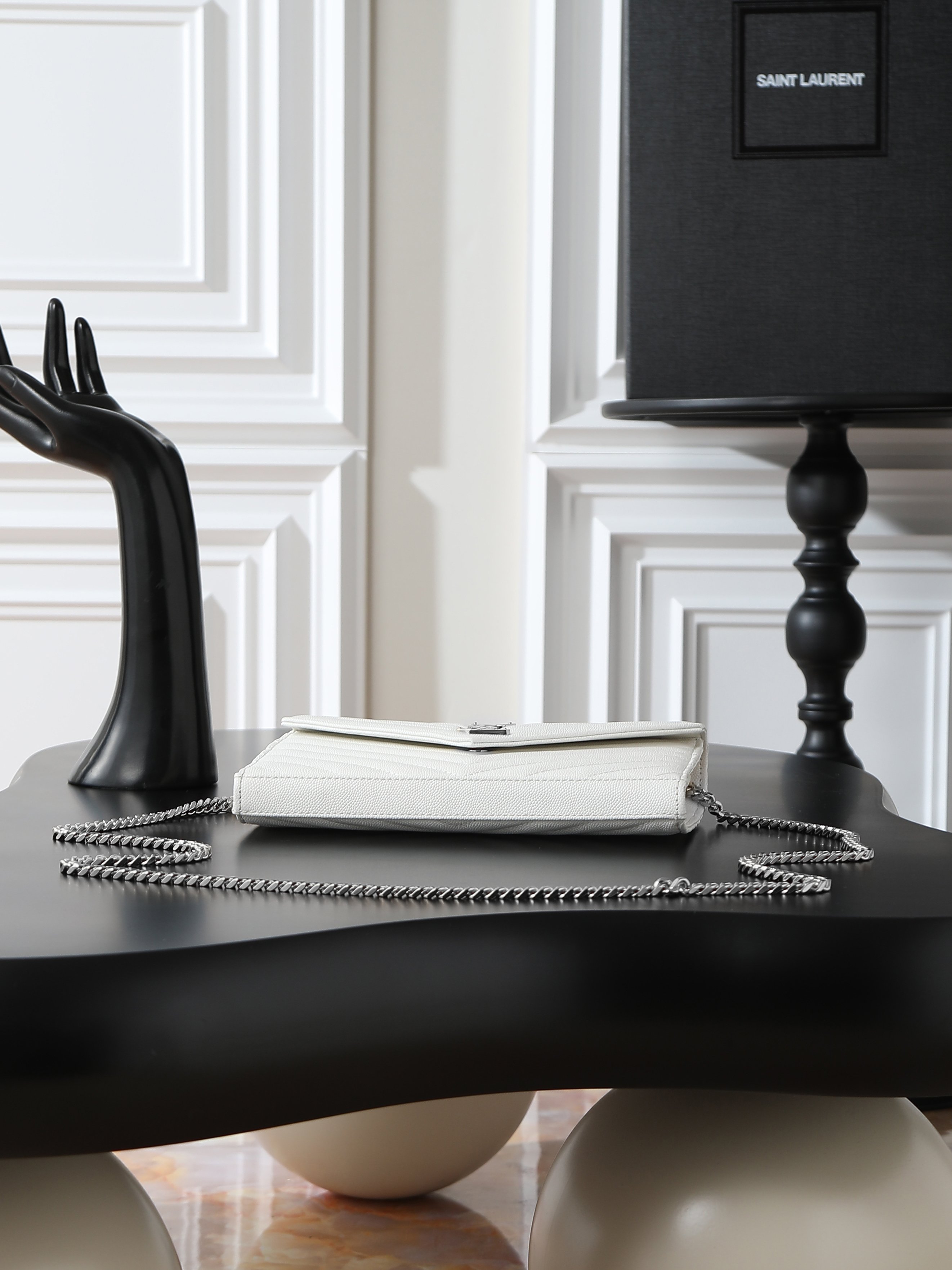 Louis Vuitton Basic Bag Cow Leather White Large Capacity M-l