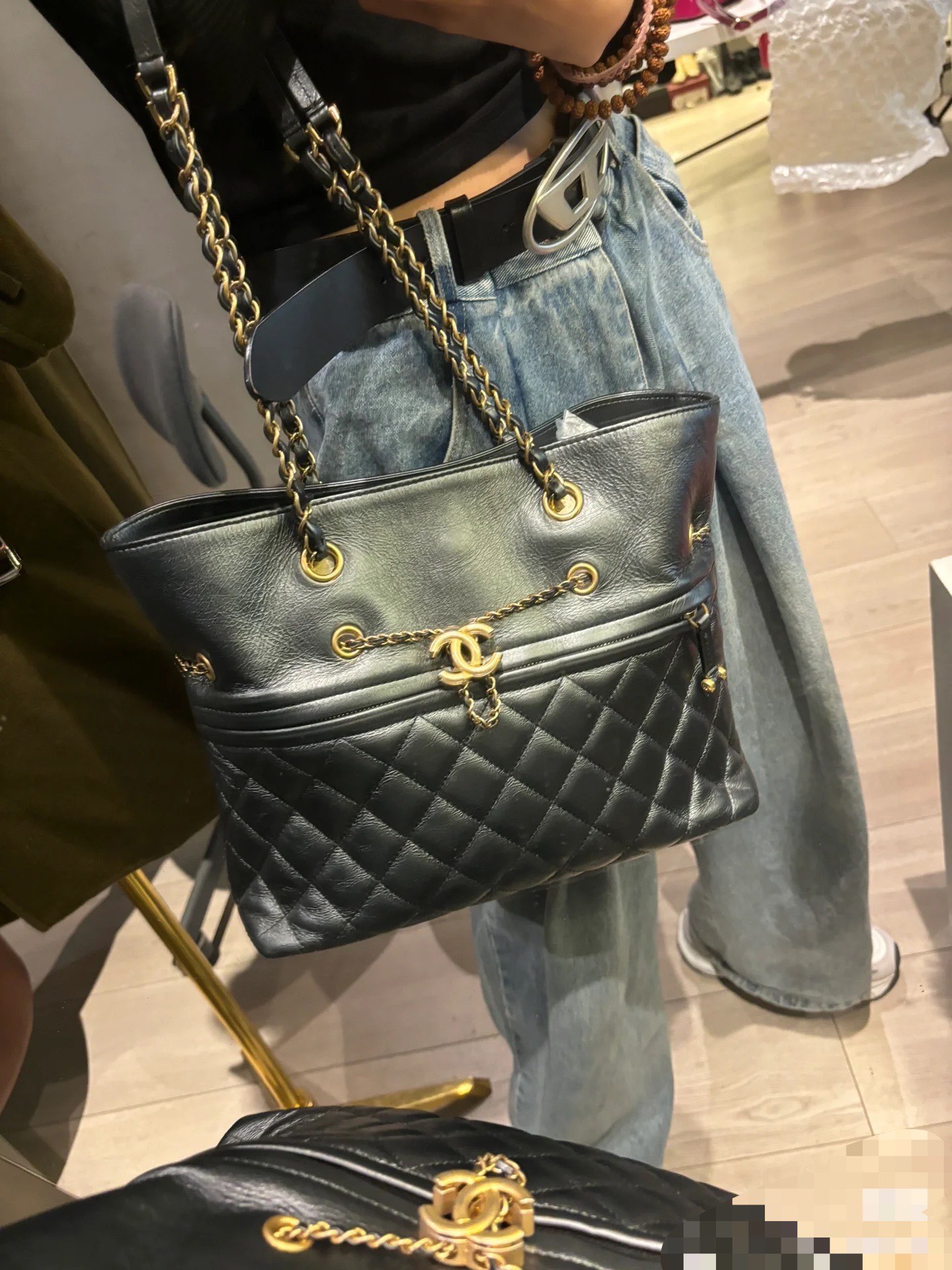 Chanel Tote Bag Black 26cm-32cm-m-l